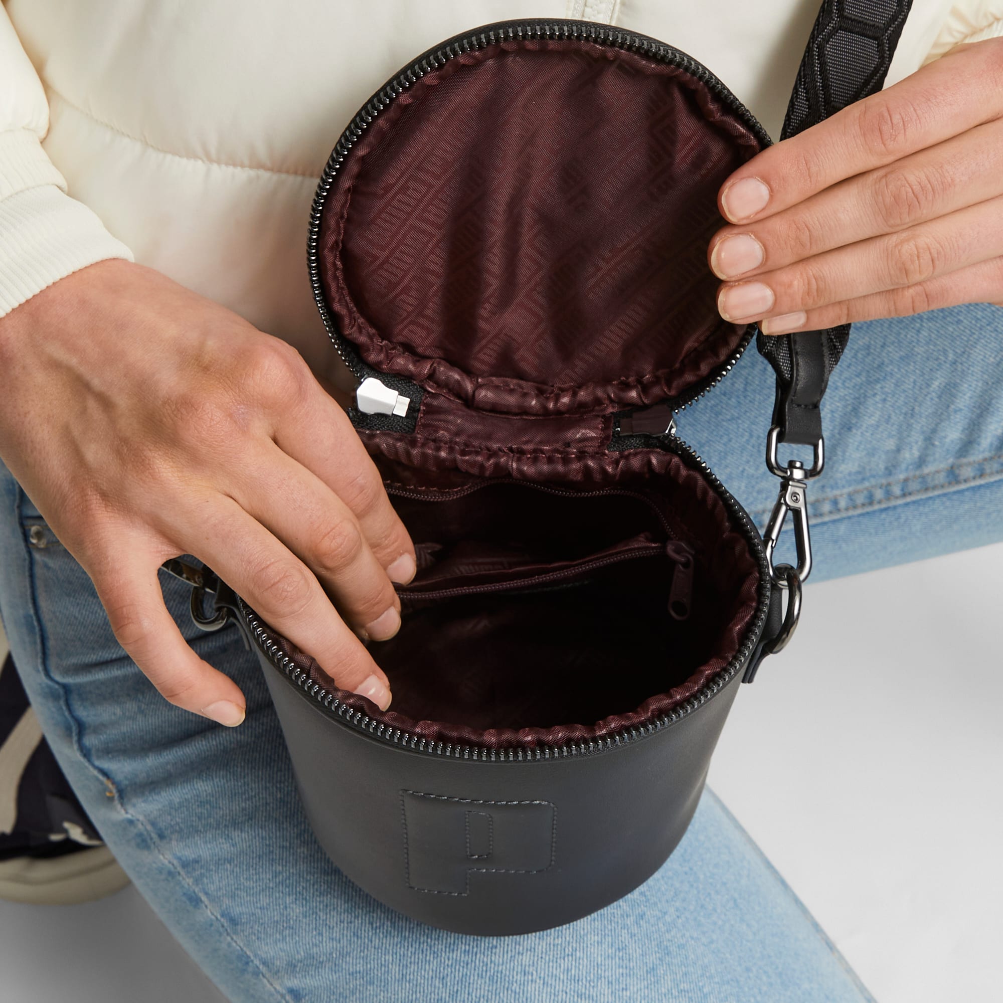 Bolsa tipo cubo para mujer PUMA Sense PUMA