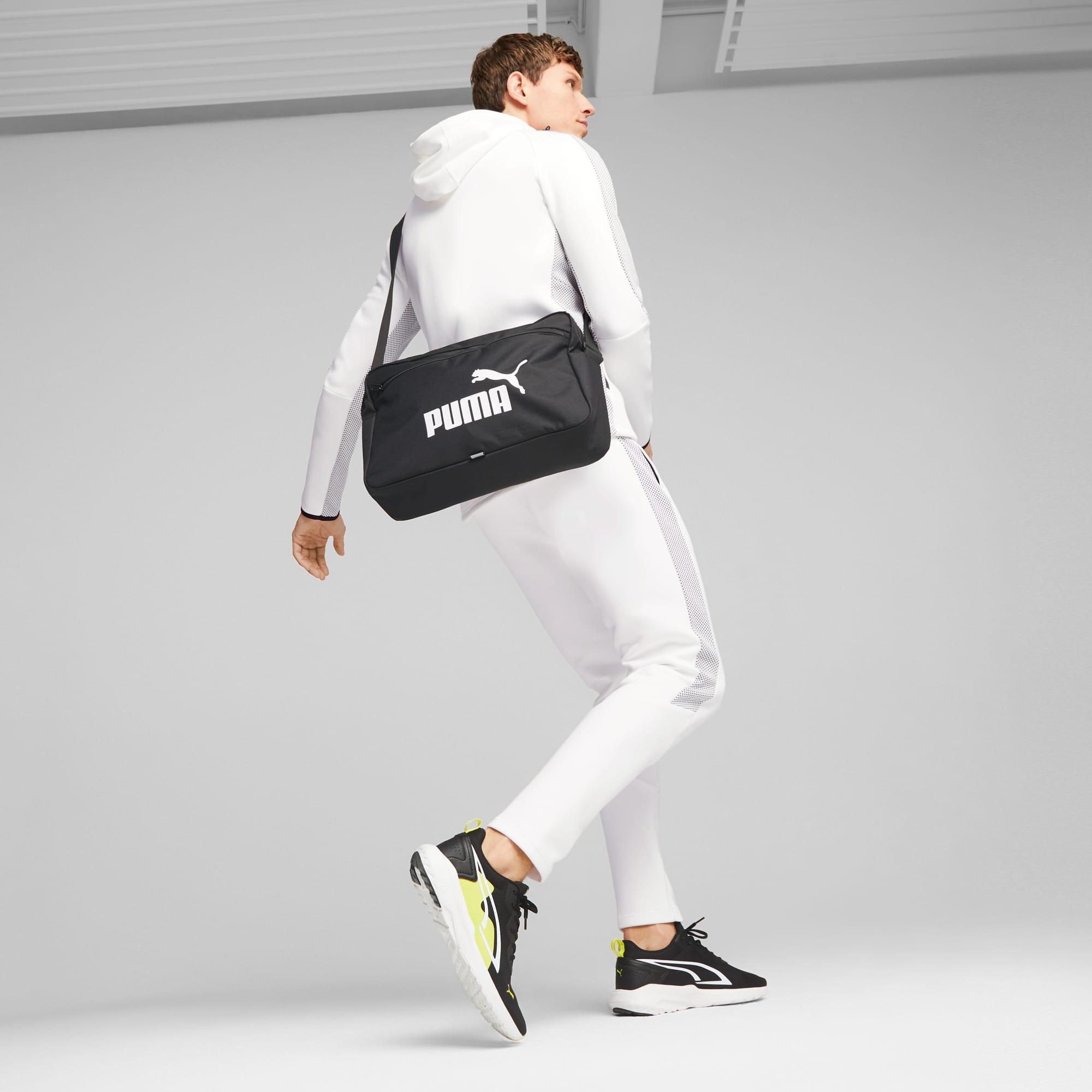 PUMA Shoulder Bag Phase | PUMA