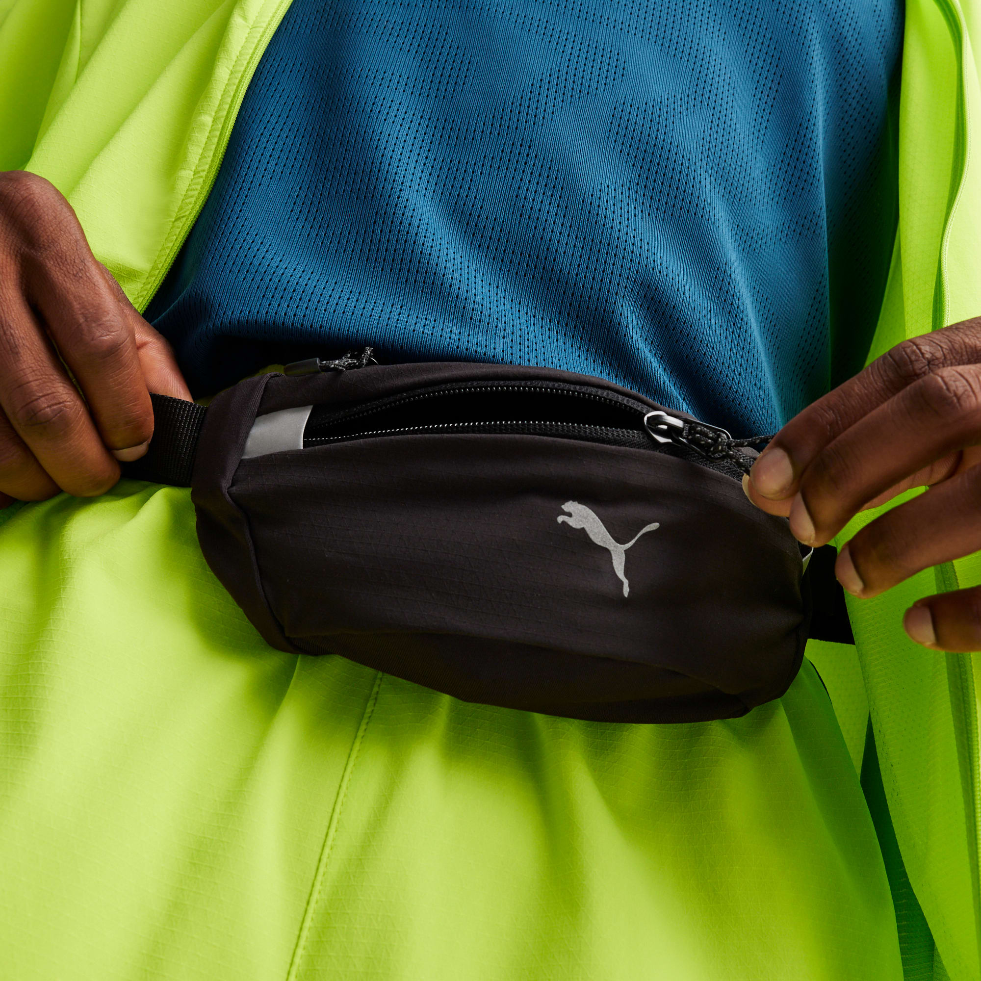 PR Classic 0.8L Running Waist Bag, Puma Black, large-SEA