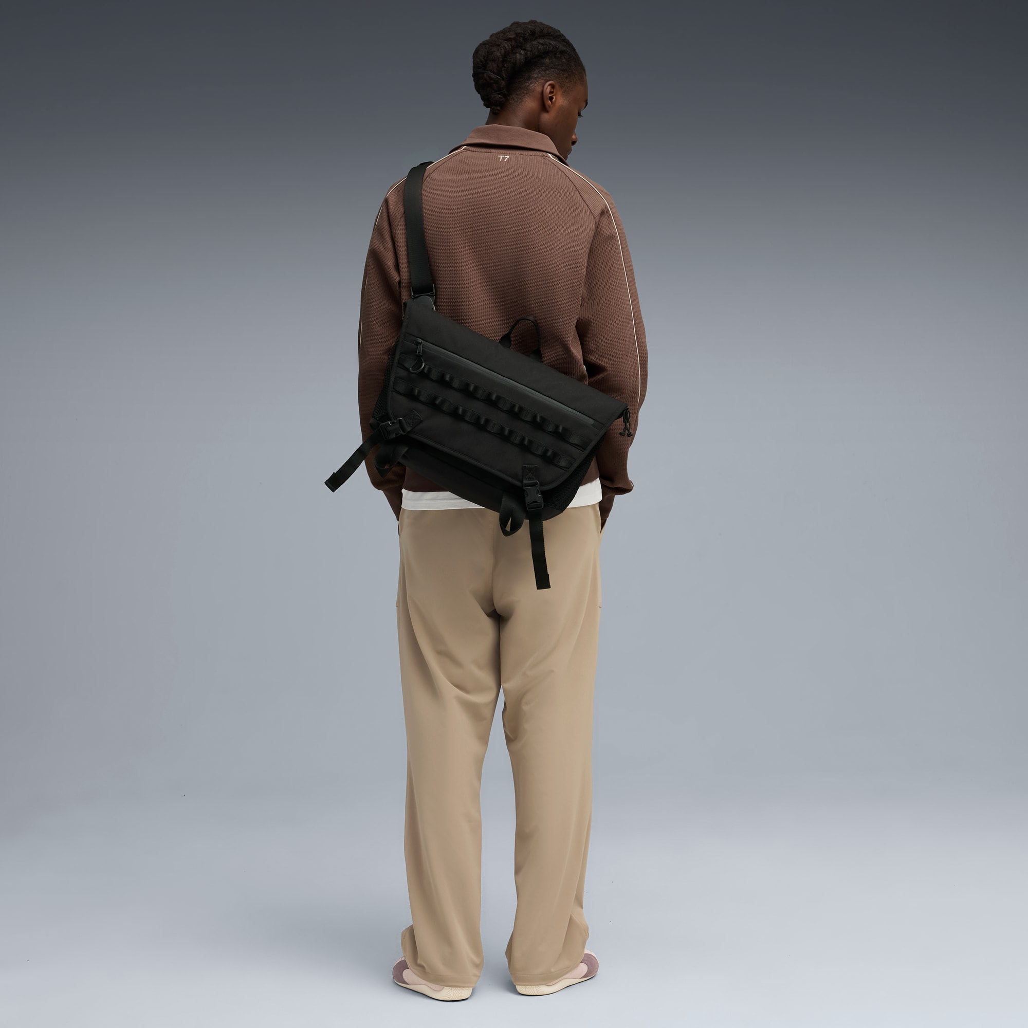 MMQ 35L Messenger Bag, PUMA Black, large