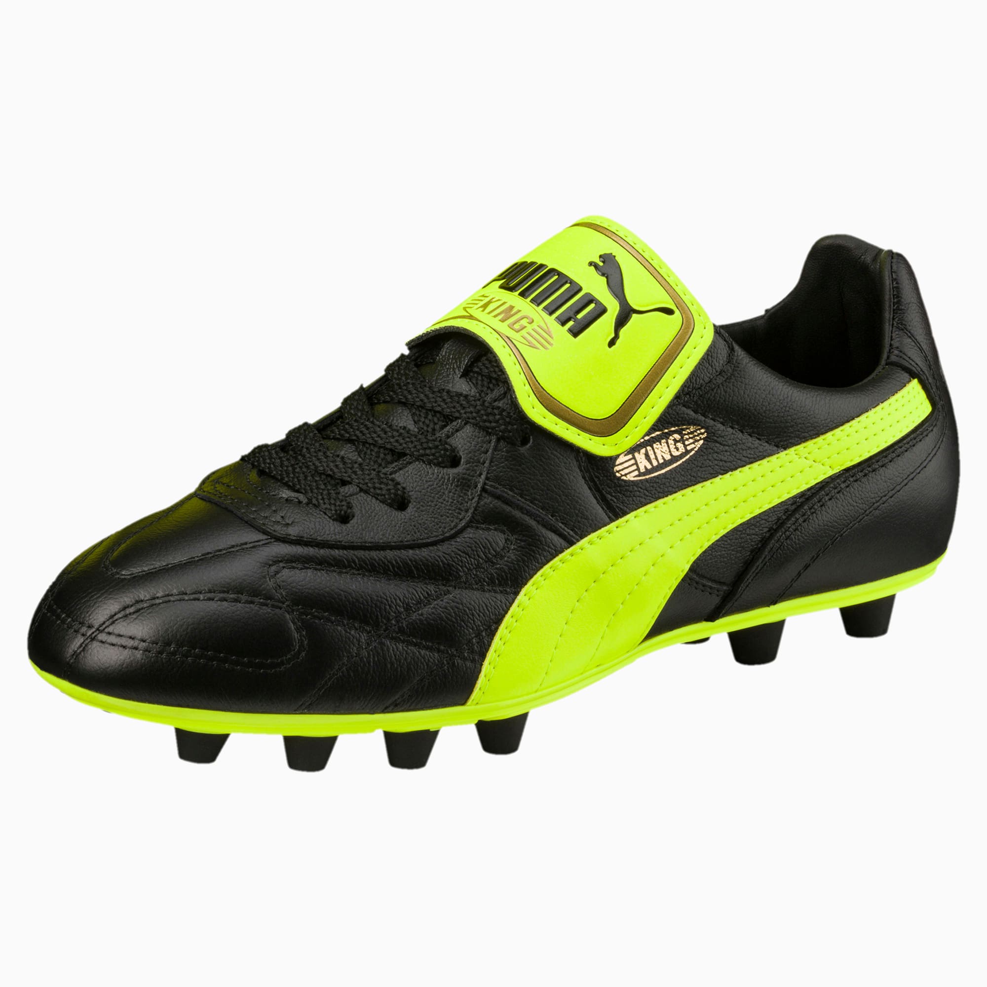 Soccer shoes puma king shop