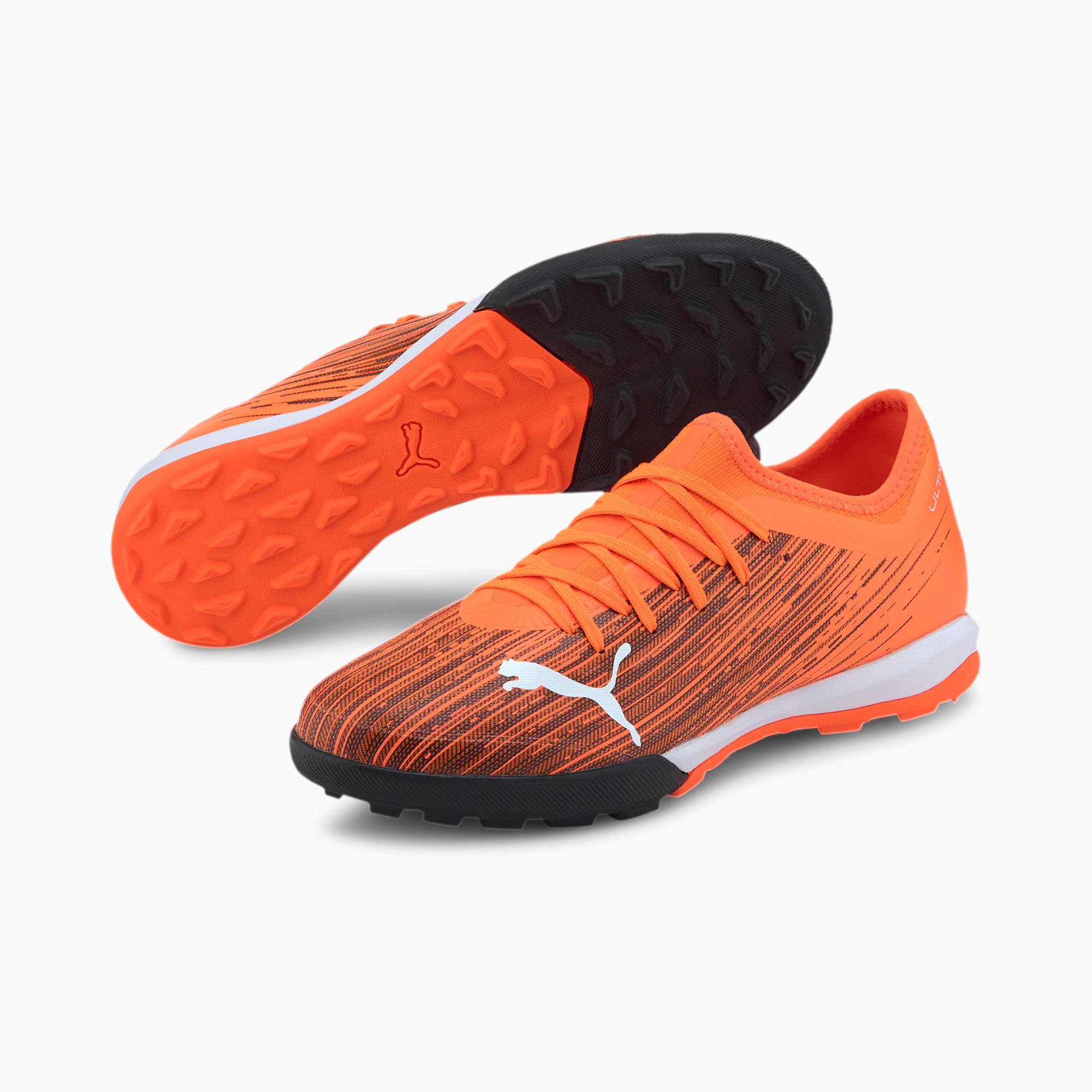 soccer tennis shoes