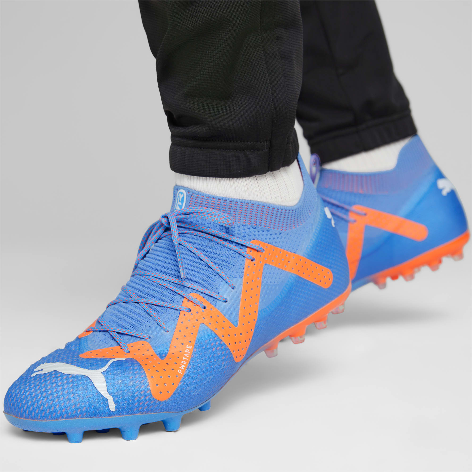 FUTURE ULTIMATE MG Football Boots