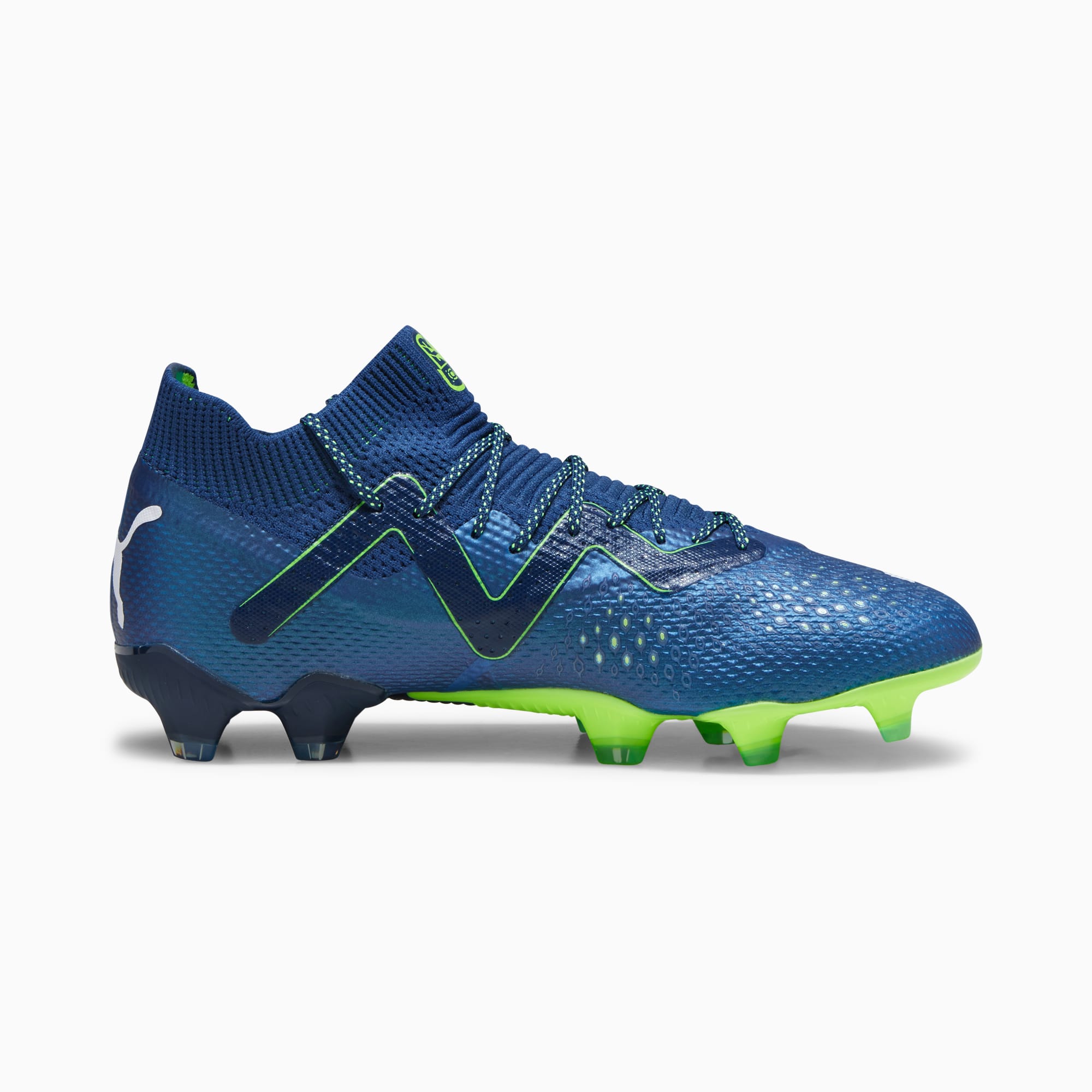 Womens football discount boots size 6