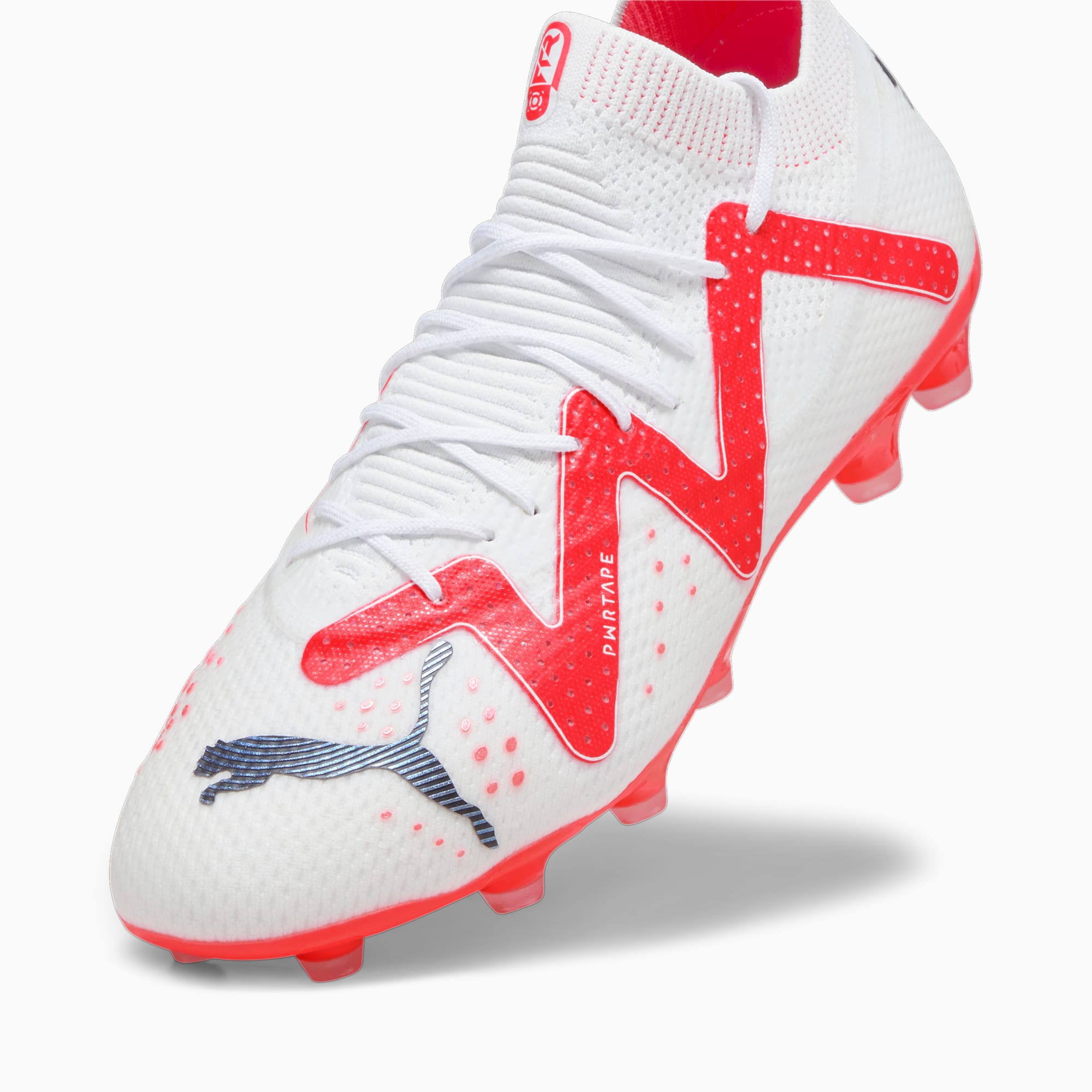 Latest puma top soccer boots 219