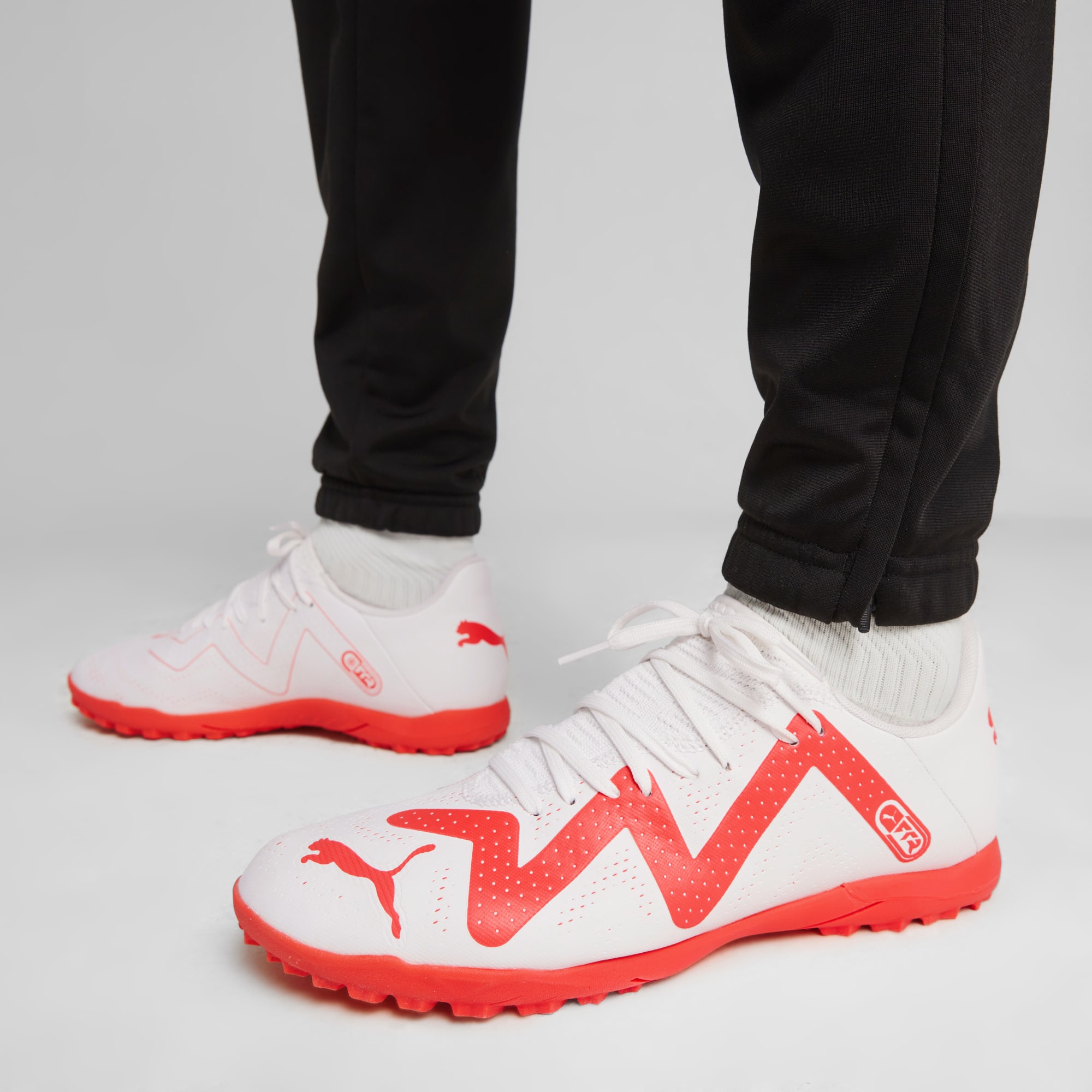 FUTURE PLAY TT Men s Football Boots PUMA