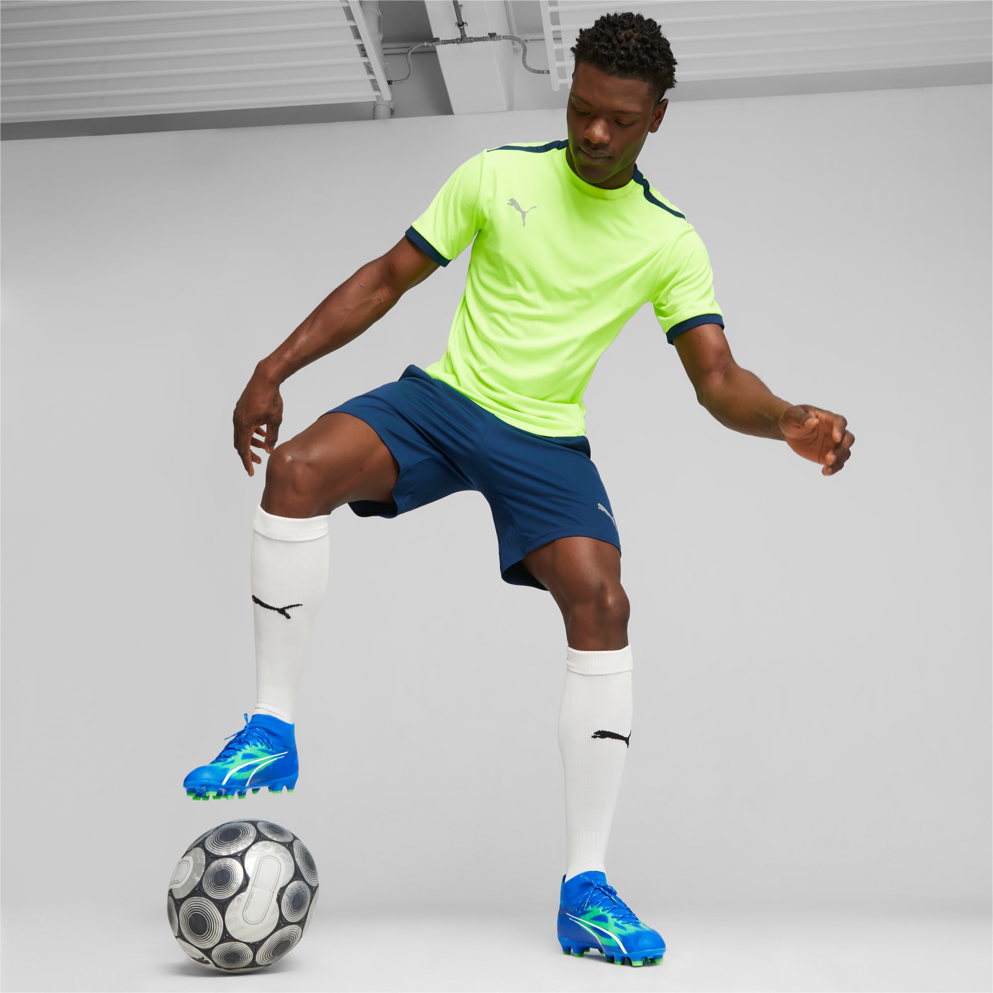 ULTRA PRO FG/AG Men's Soccer Cleats | PUMA