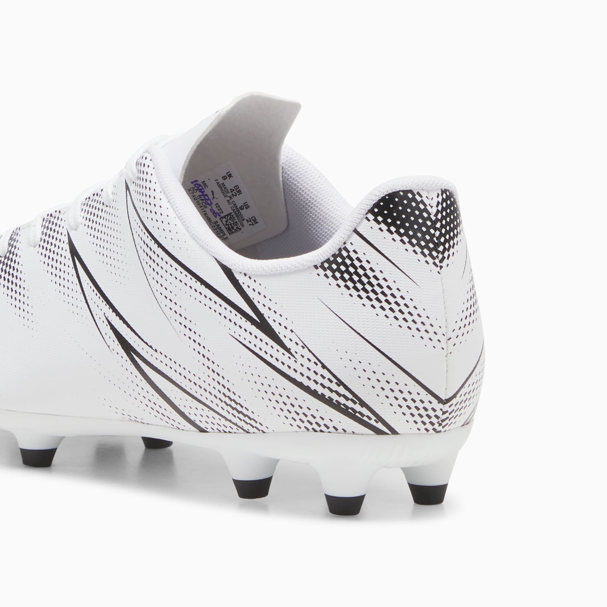 Mens soccer cleats discount clearance