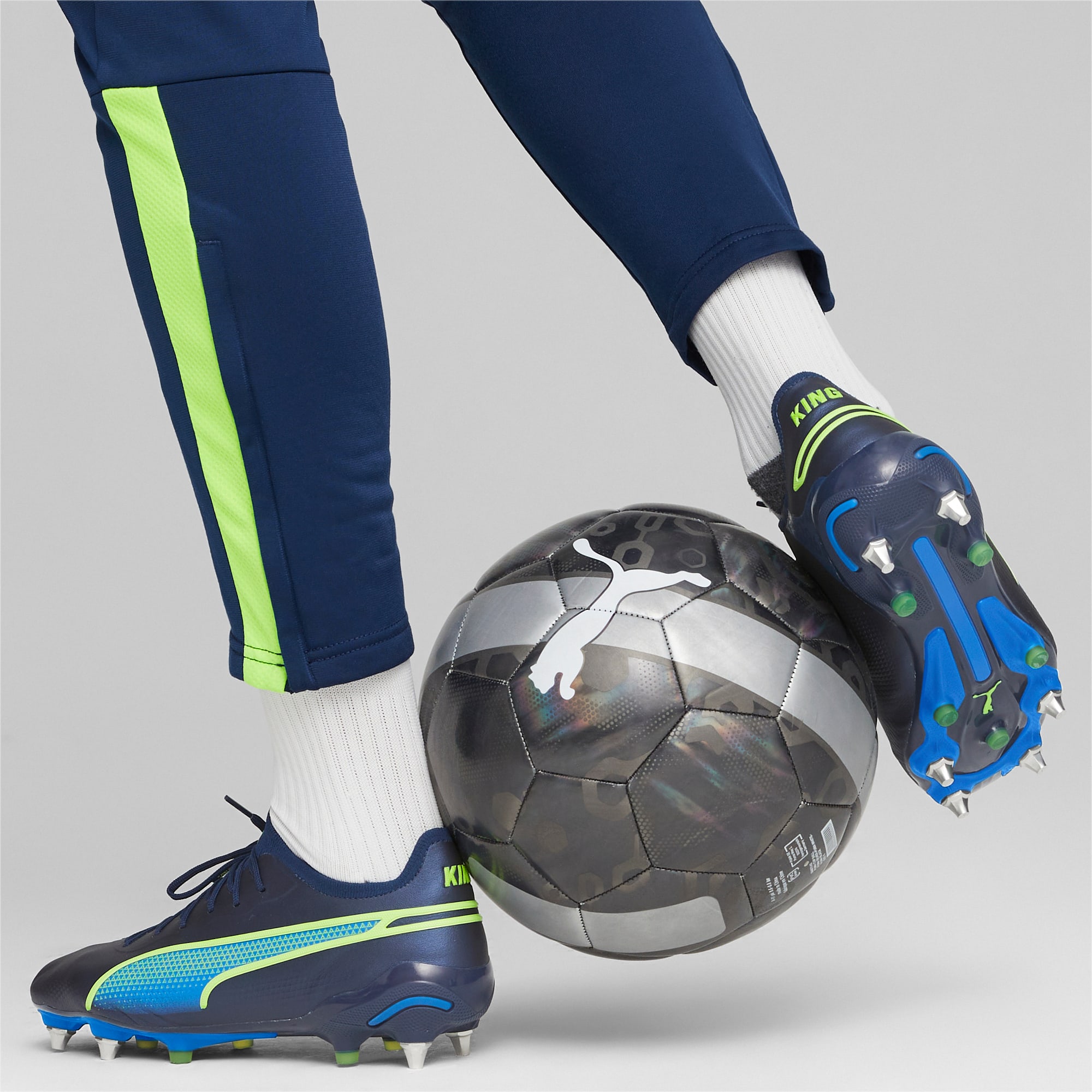 Puma king hot sale ball