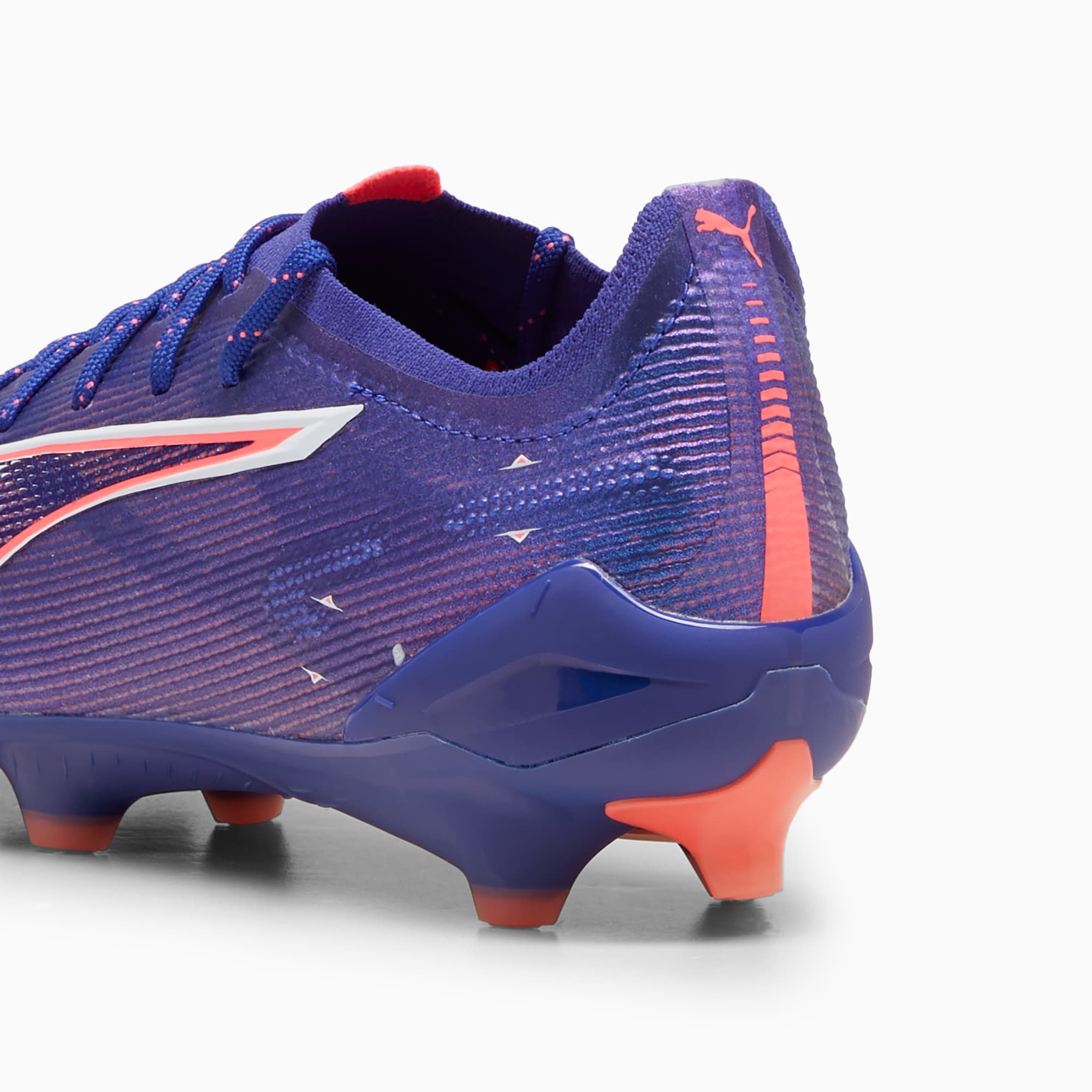 PUMA公式】メンズ ウルトラ 5 アルティメット VOL UP FG サッカースパイク