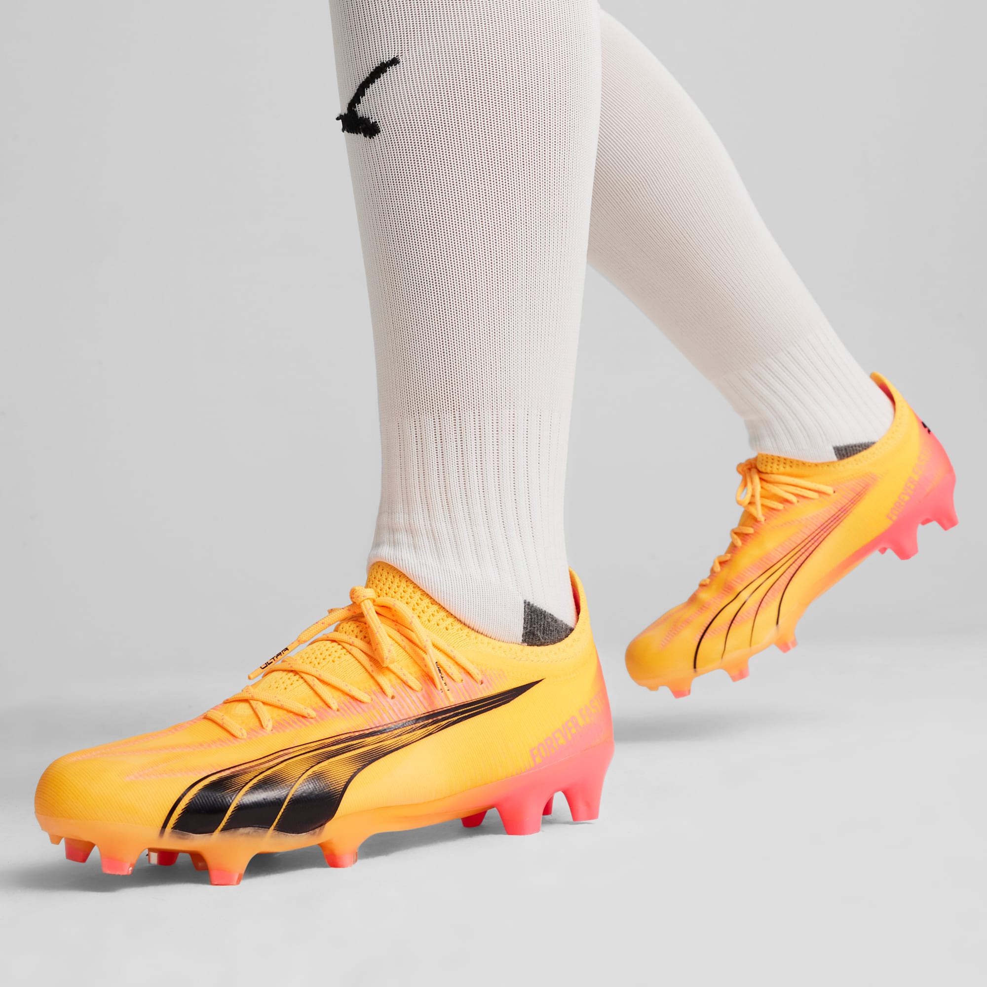 PUMA Women s Ultra Ultimate FG Soccer Cleats