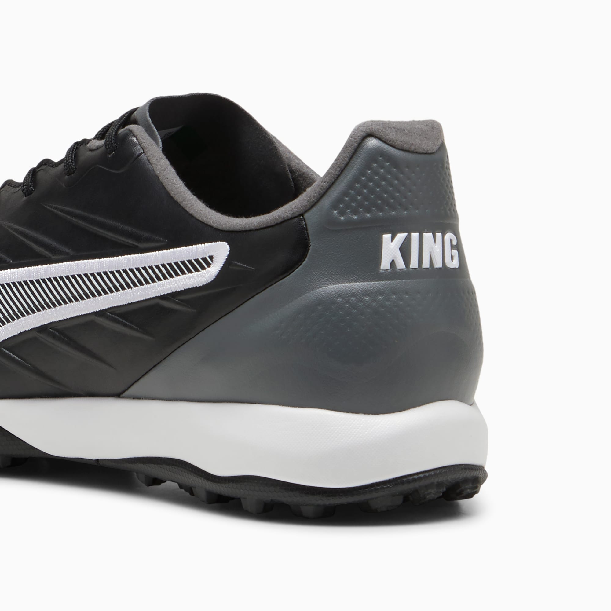 プーマ PUMA メンズ キング プロ TT サッカー トレーニング