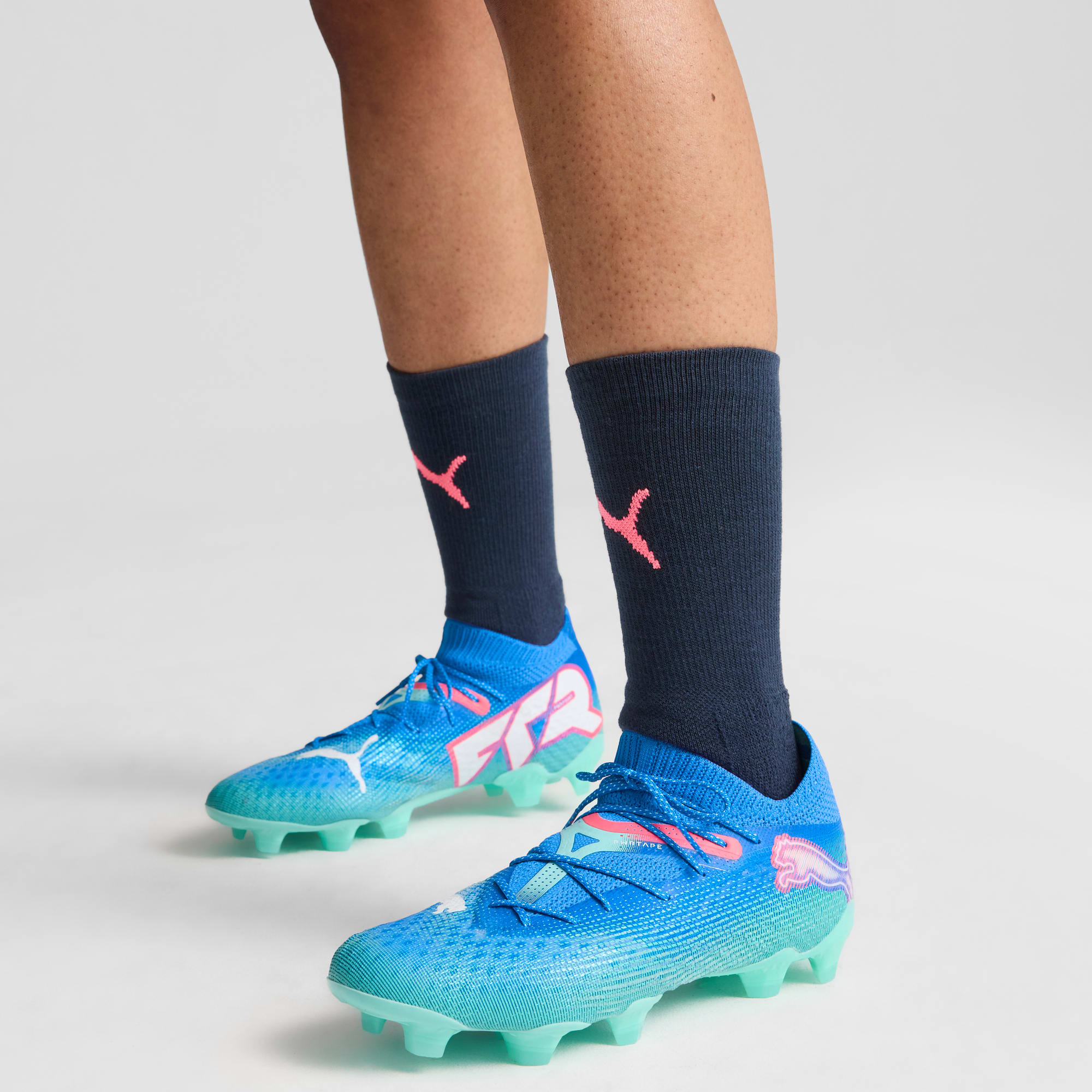 Puma soccer cleats womens shop