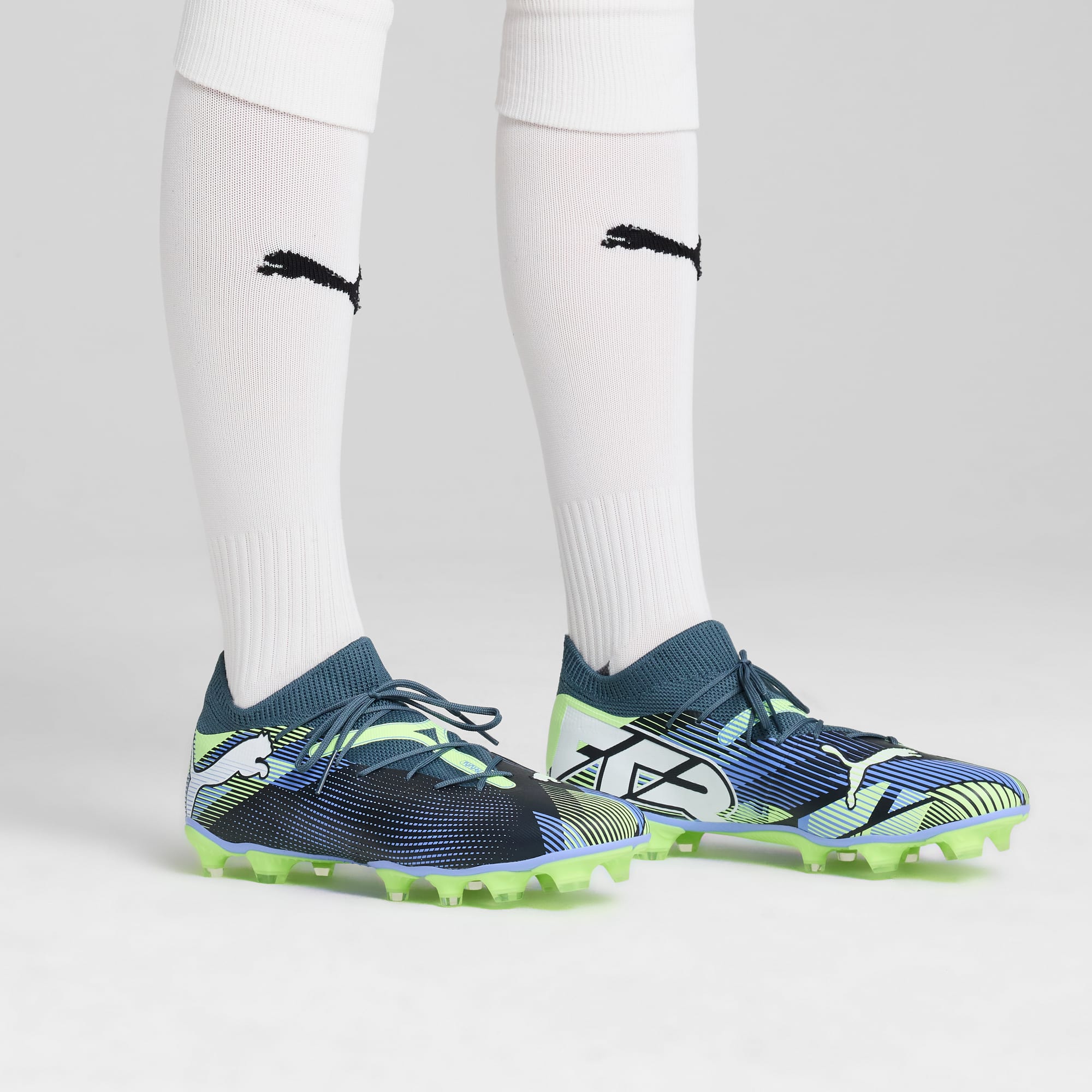 Puma football flats hotsell