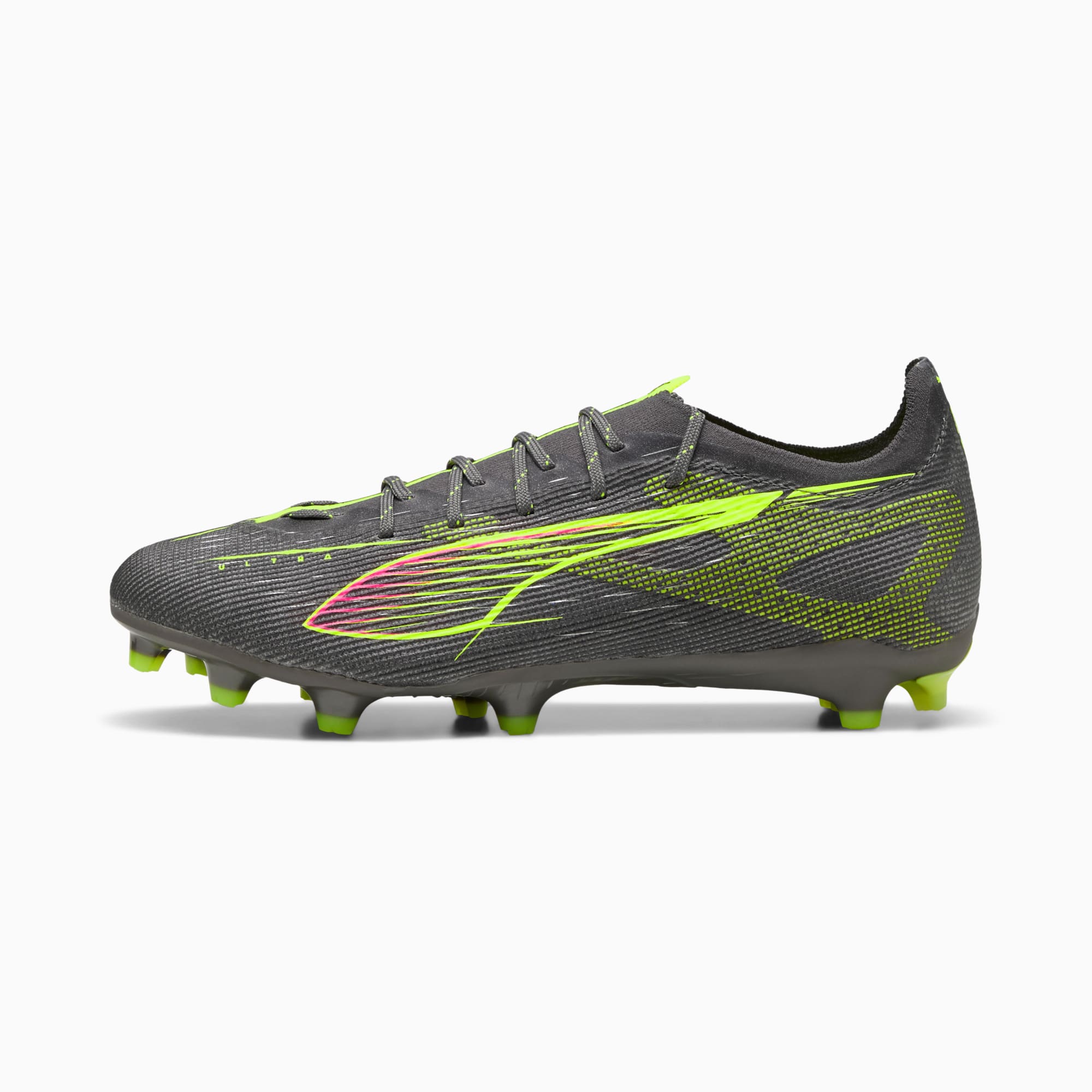 Chaussure de foot PUMA grise avec accents néon et rose pour adultes, vue latérale.