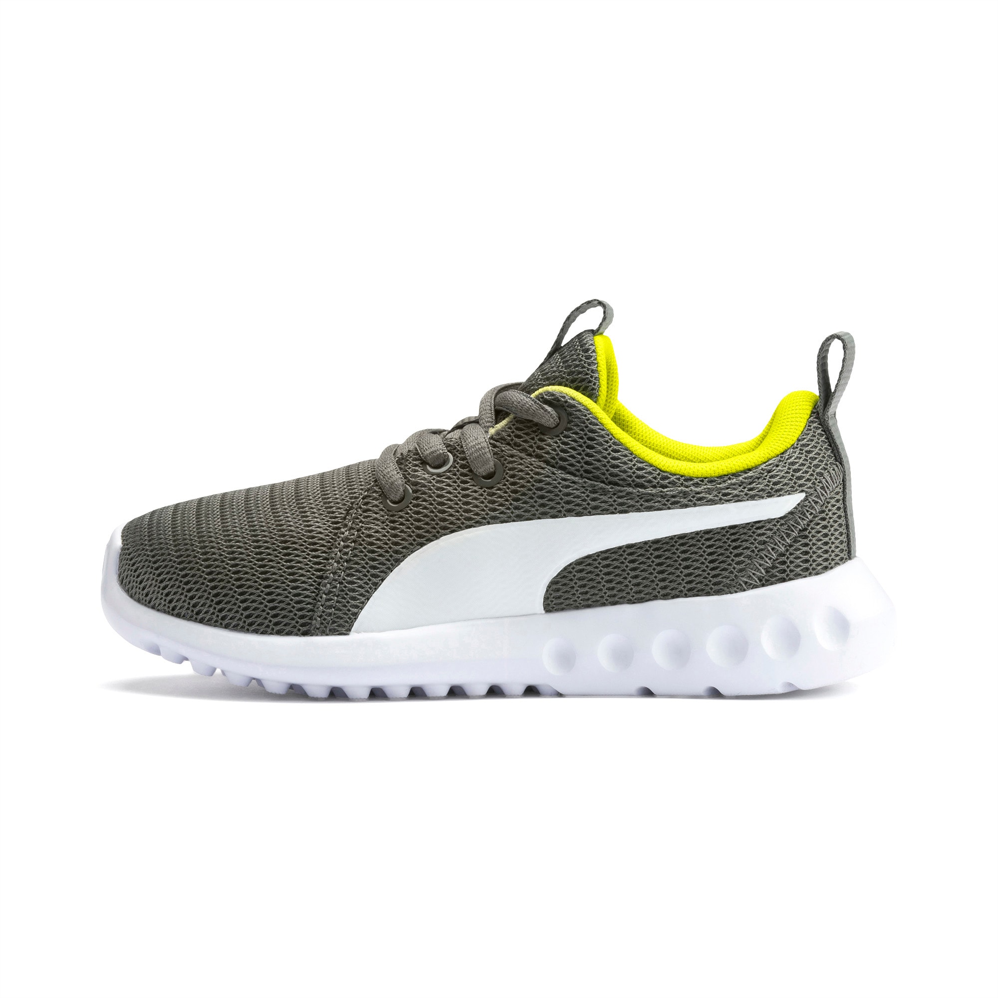 kids training shoes