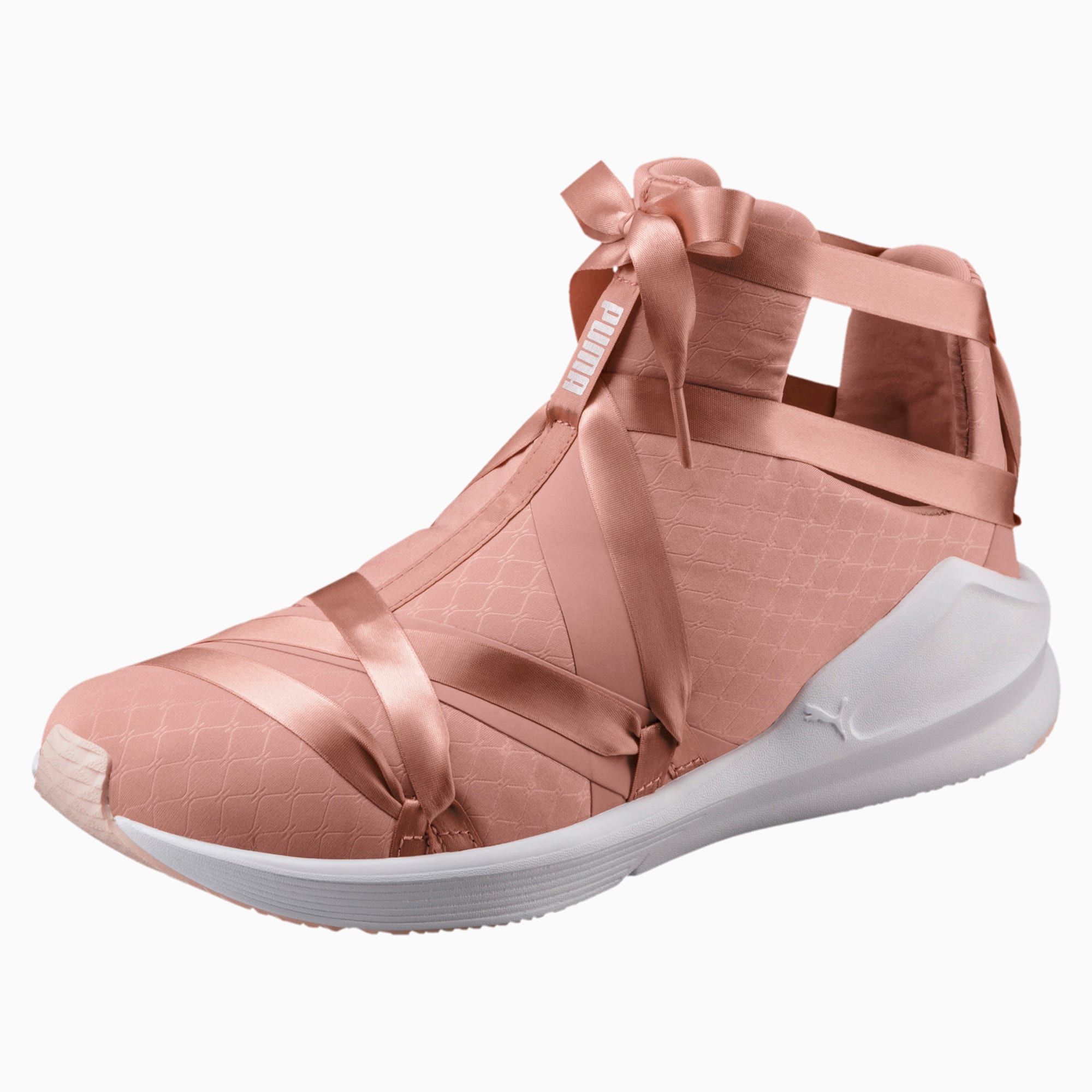 puma fierce satin en pointe