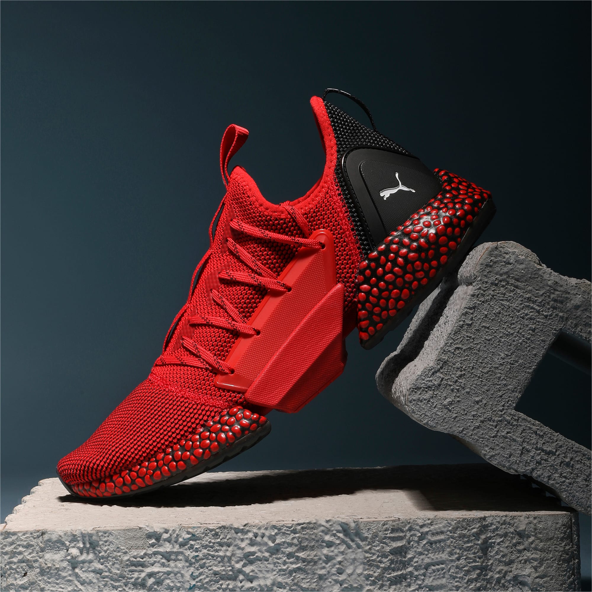 puma hybrid rocket black red