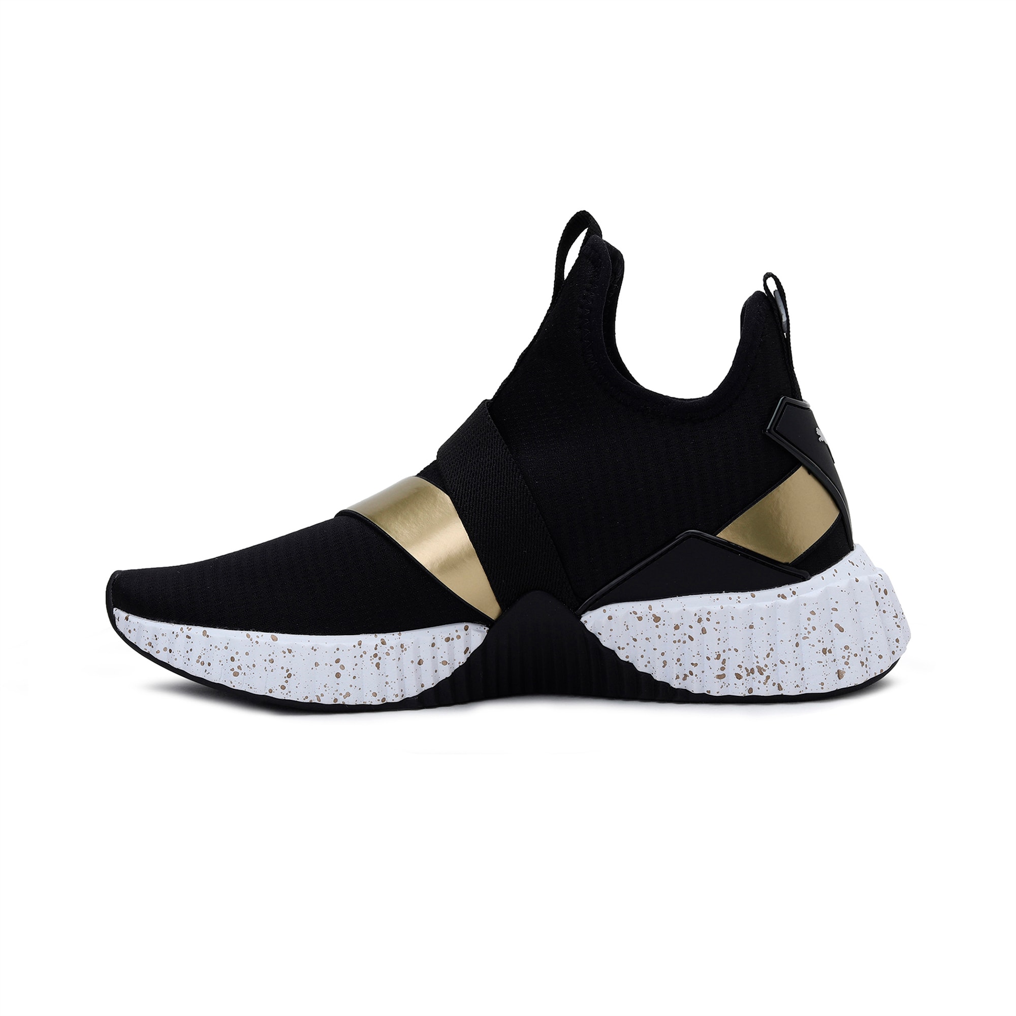 nike women's react phantom run flyknit 2 premium running sneakers