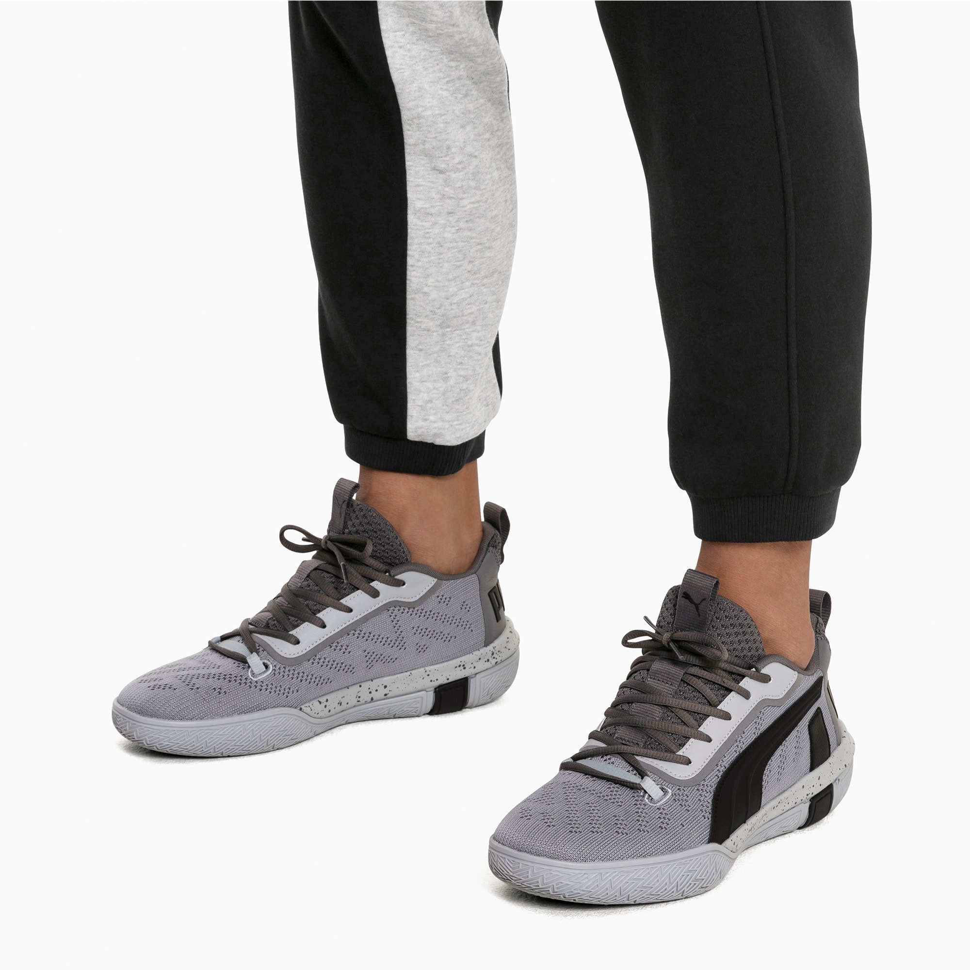 Legacy low men's basketball shoes