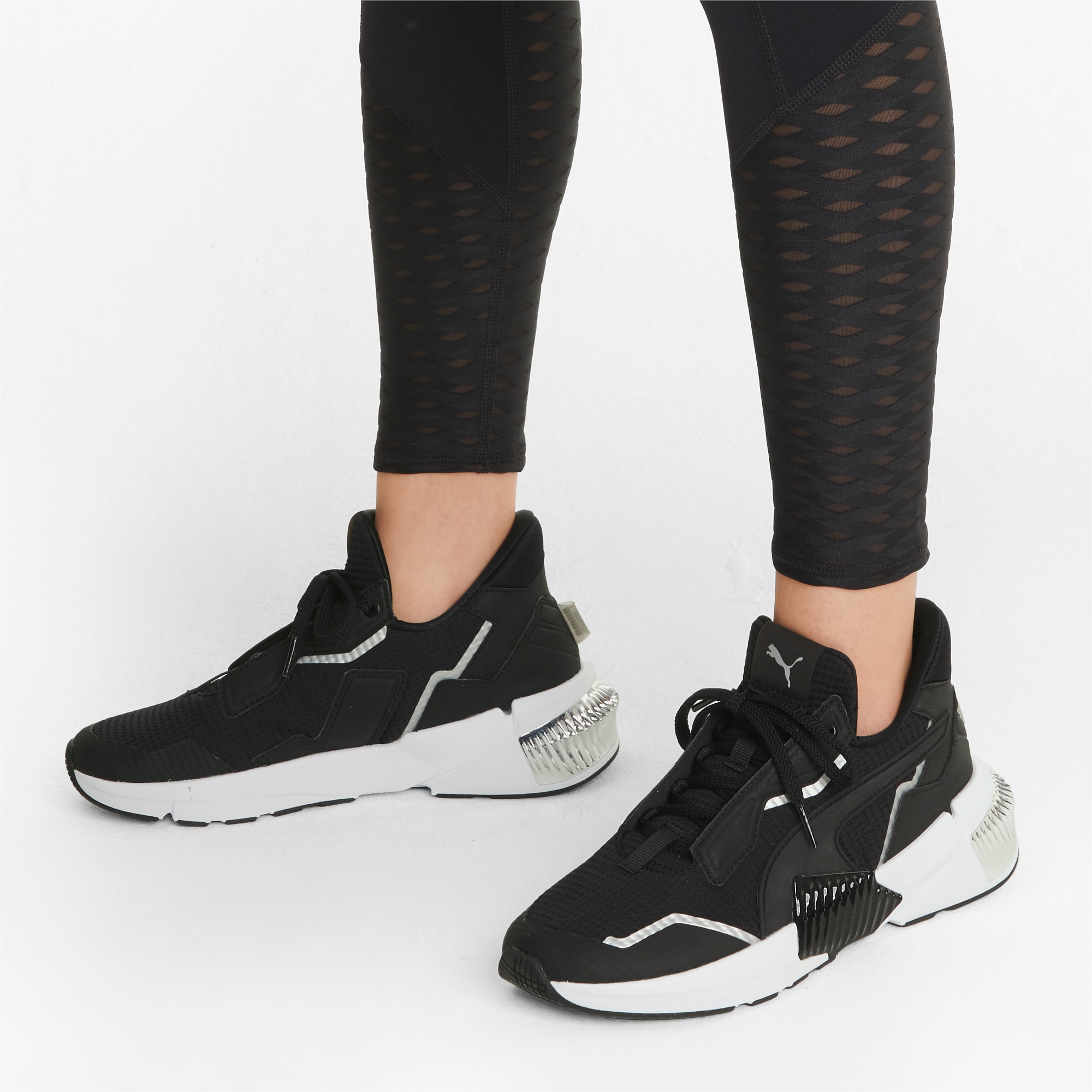 Provoke xt women's store training shoes