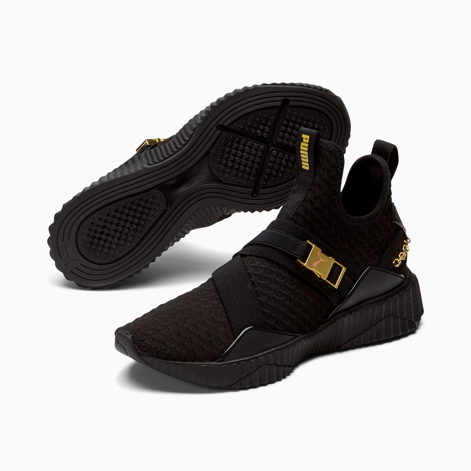 Zapatos de entrenamiento para mujer de media cana Defy
