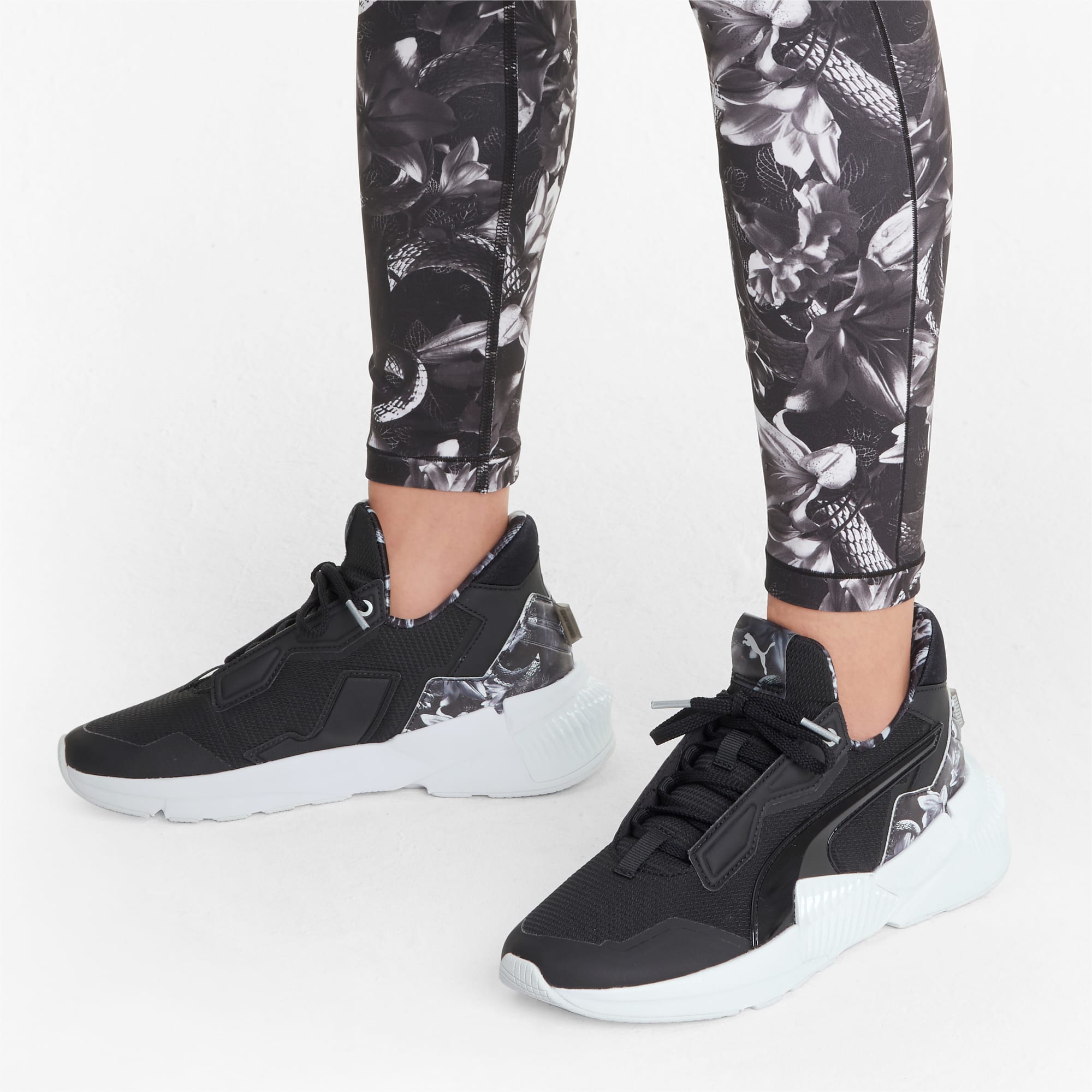 PUMA公式】プーマ プロヴォーク XT UNTAMED フローラル ウィメンズ 