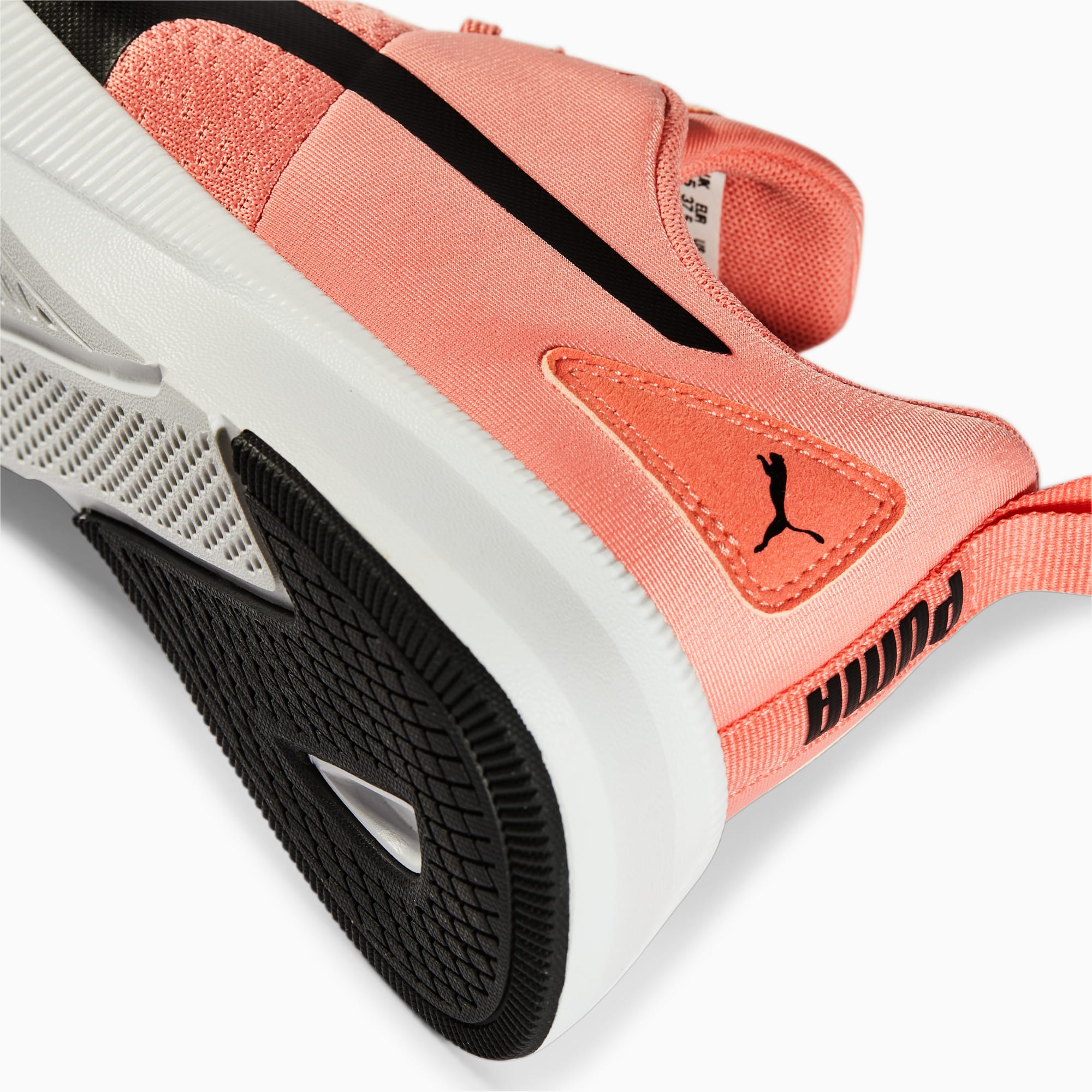 Puma vectana clearance running women pink