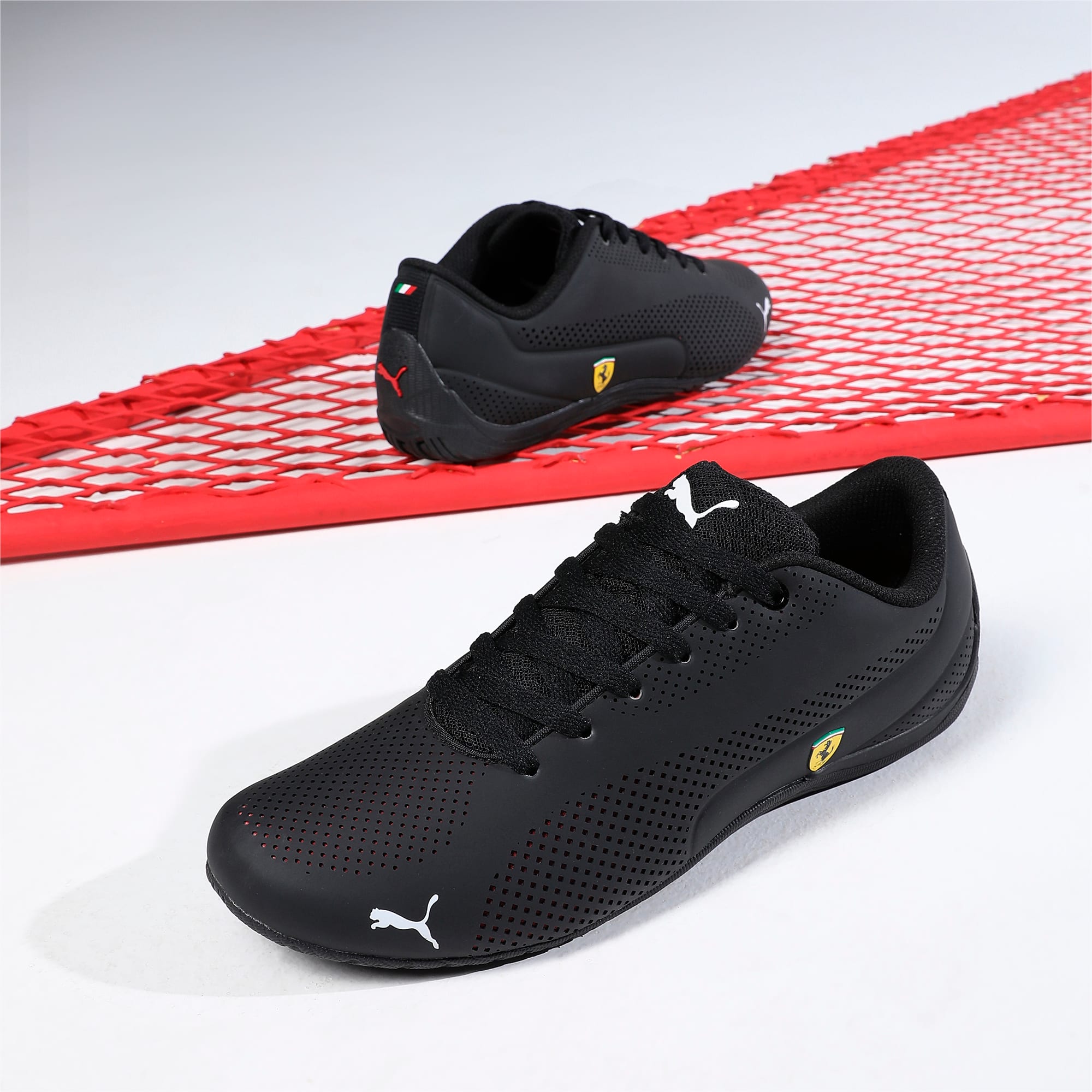 Scuderia Ferrari Drift Cat 5 Ultra Unisex Shoes PUMA