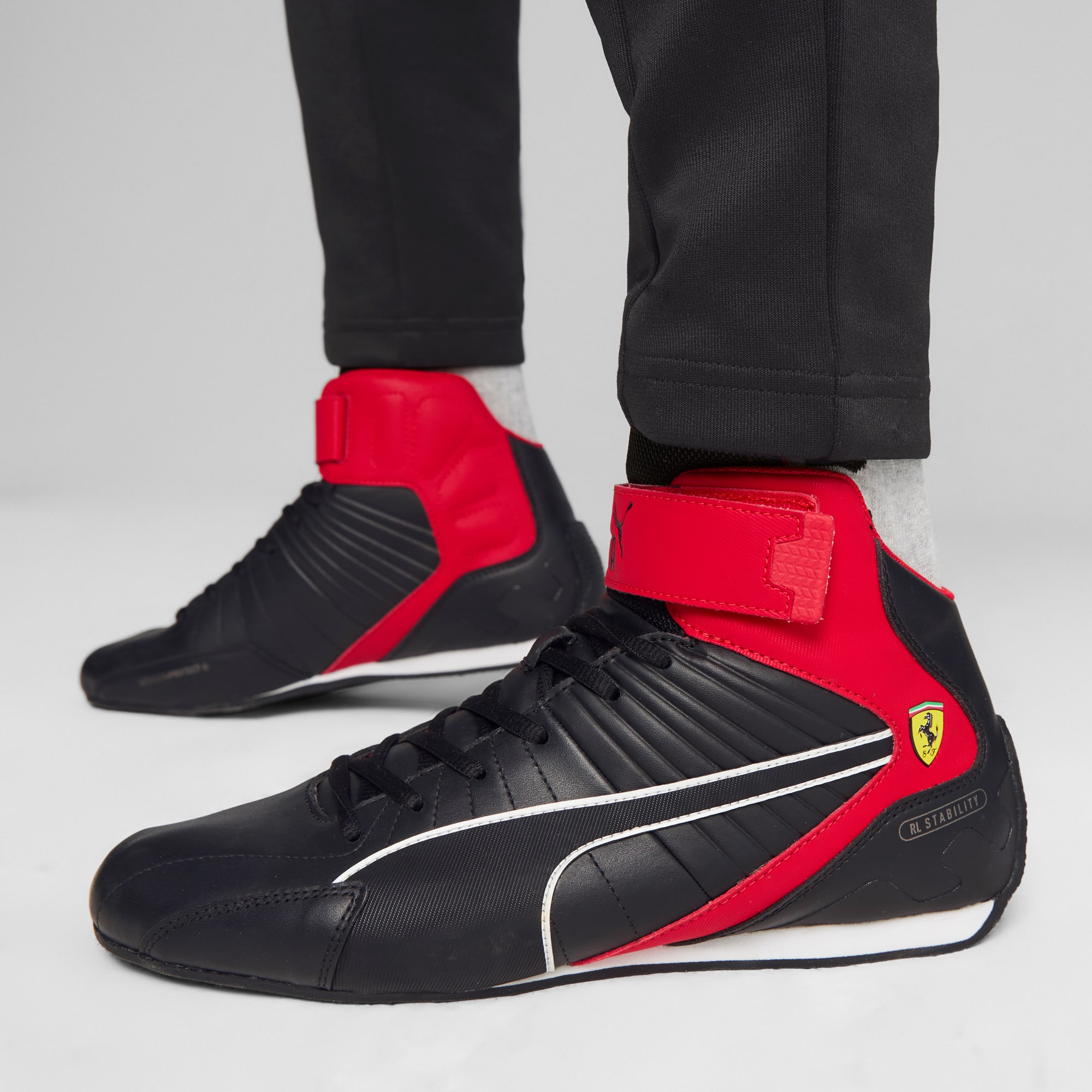 Scuderia Ferrari Kart Cat RL Mid Unisex Sneakers PUMA