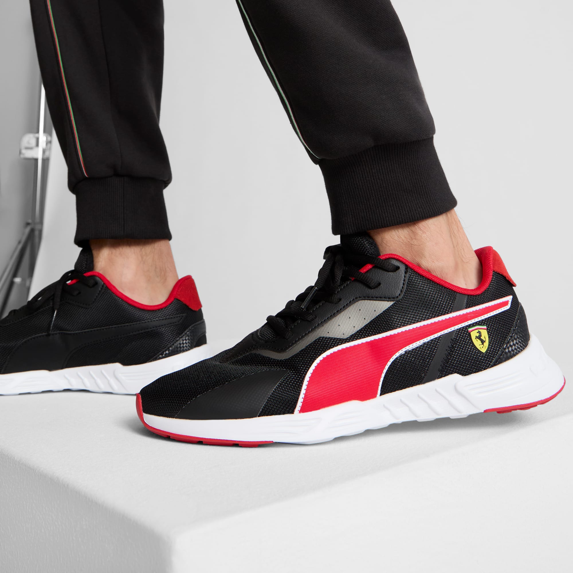 Scuderia Ferrari Tiburion Motorsport Men s Sneakers