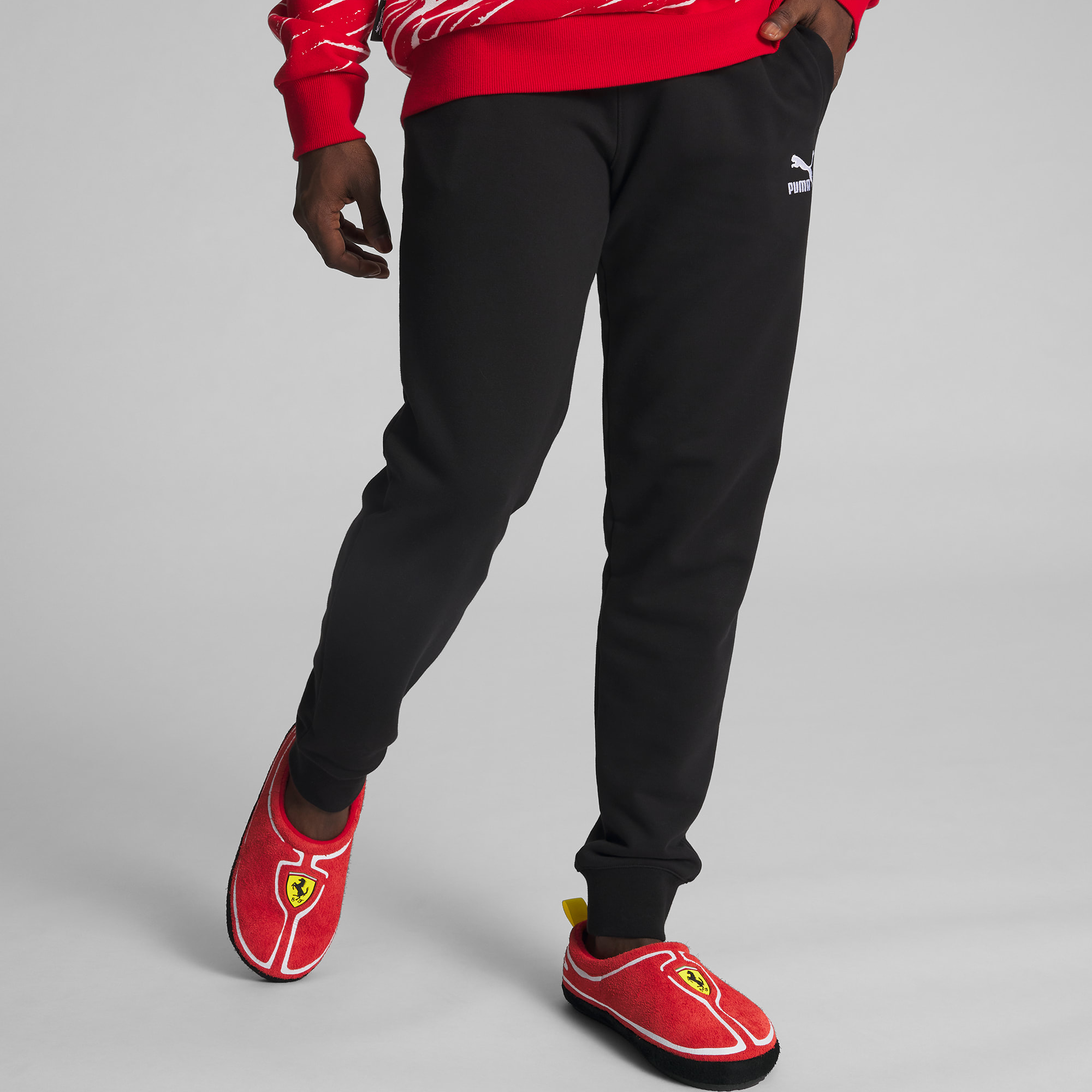 Puma ferrari store flip flops