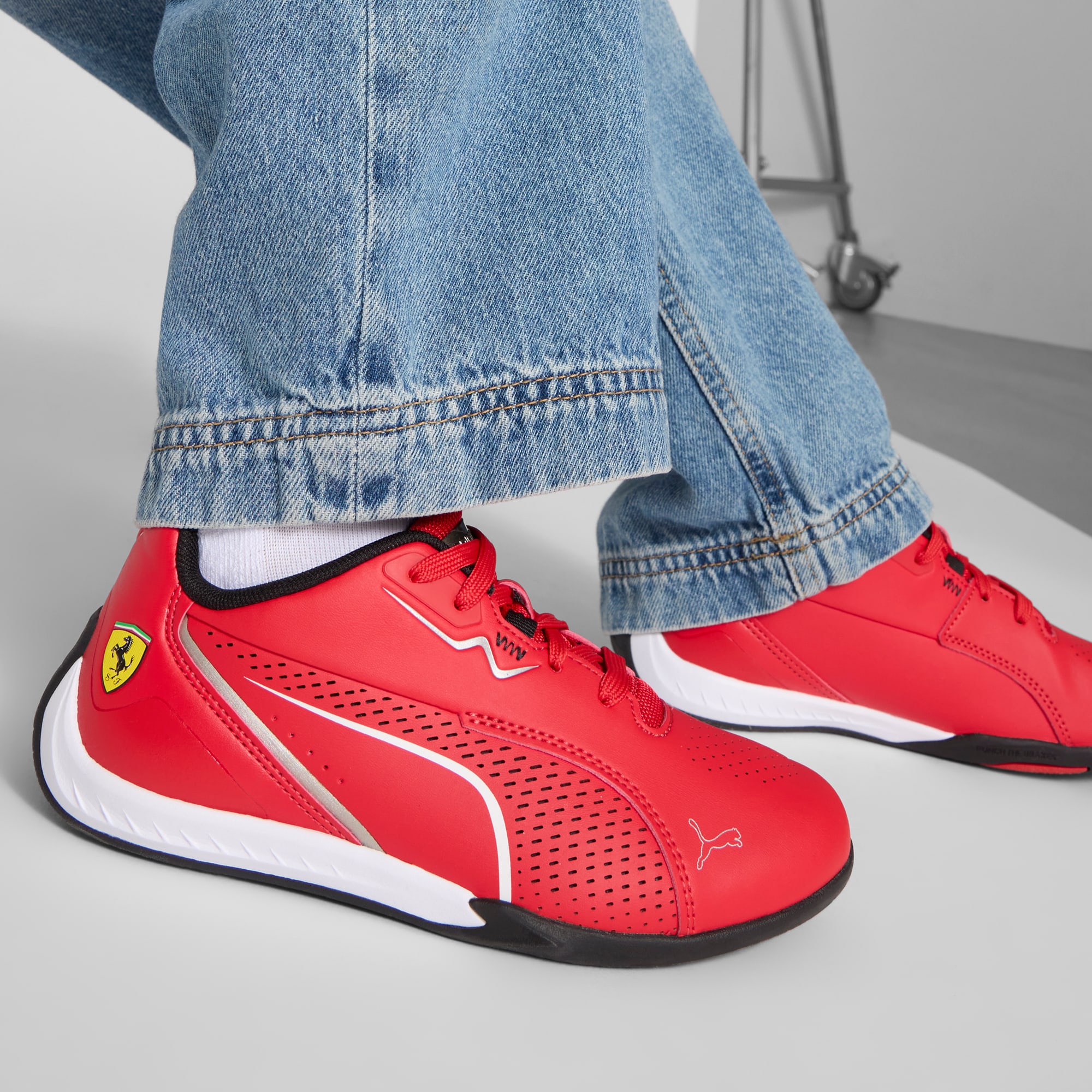 Scuderia Ferrari Drift Cat 11 Big Kids' Sneakers | PUMA