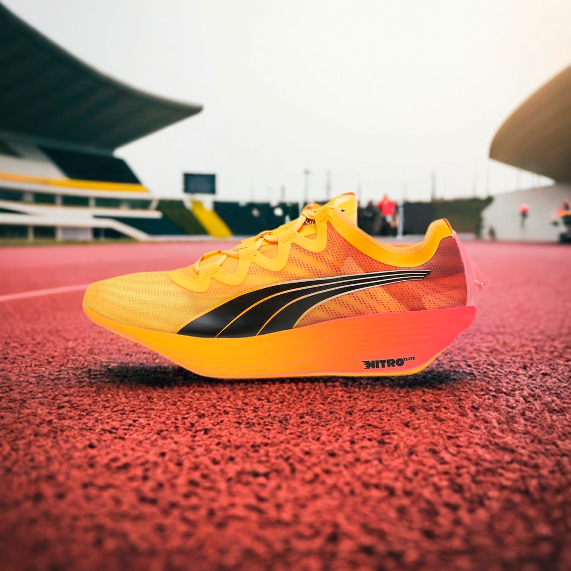 2024年新作入荷 PUMA公式】メンズ FAST-FWD ランニングシューズ エリート ニトロ スパイク・シューズ