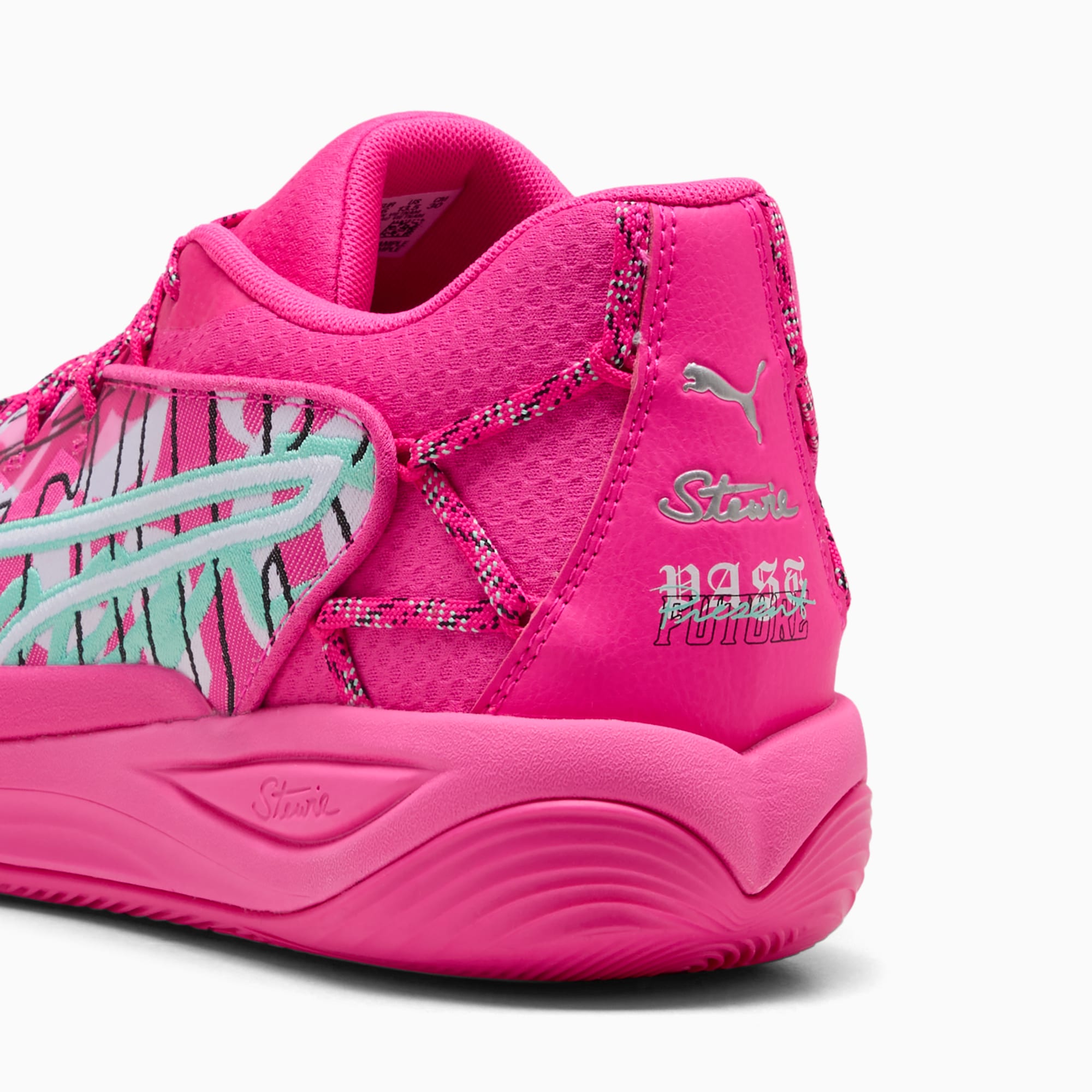 Stewie 4 Timeless Basketball Shoes Women | PUMA