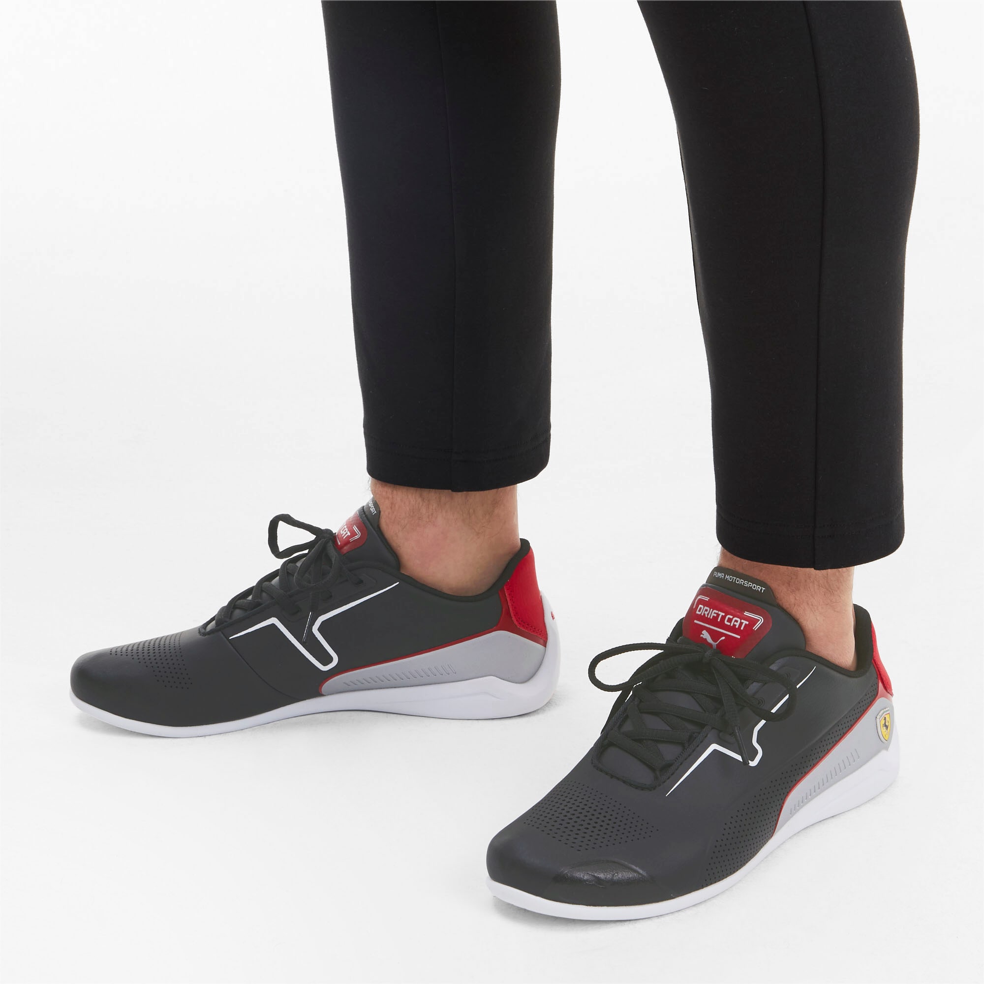 Scuderia Ferrari Drift Cat 8 Trainers Puma Black Puma White
