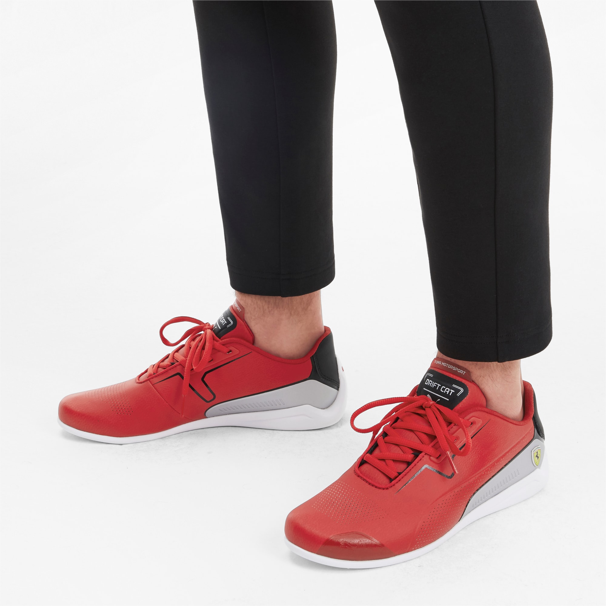 Scuderia Ferrari Drift Cat 8 Trainers Rosso Corsa Puma Black