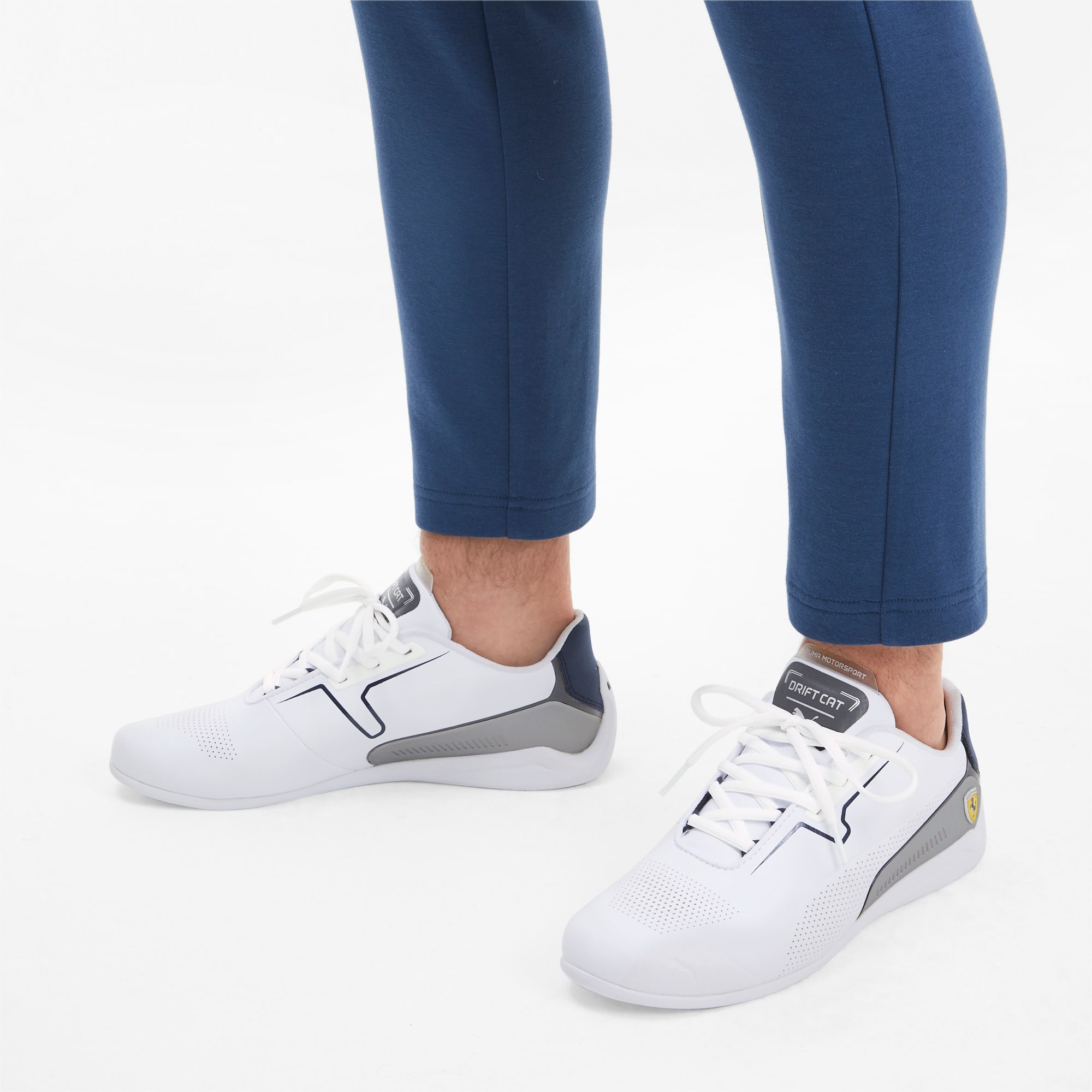 Scuderia Ferrari Drift Cat 8 Trainers Puma White Peacoat Puma