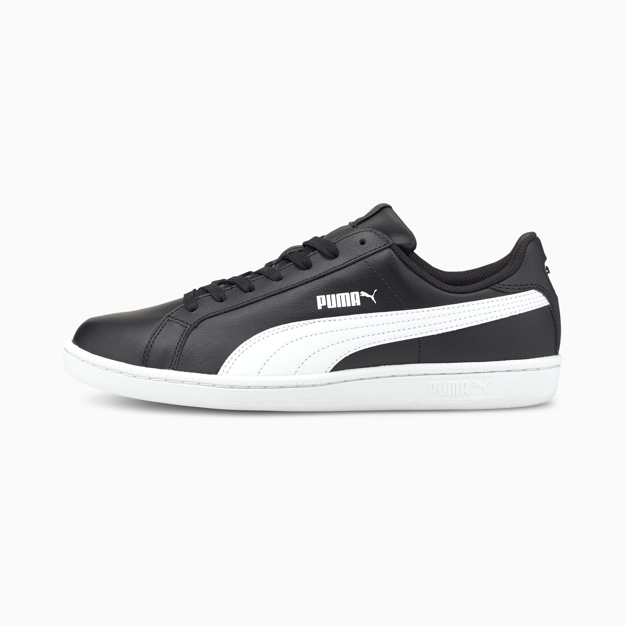 puma smash trainers in black and white