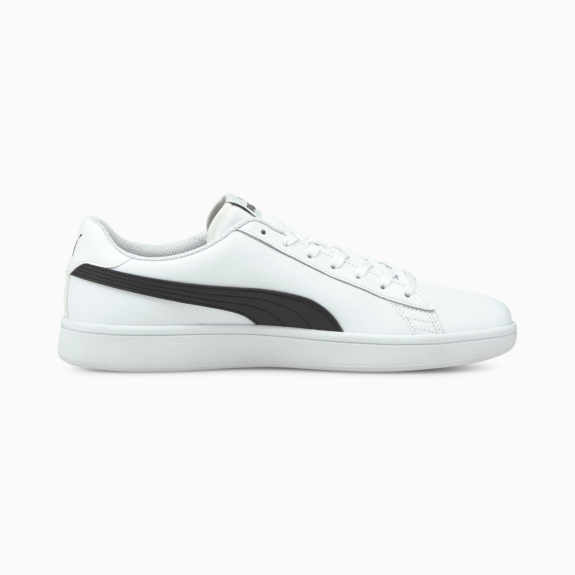 PUMA Smash v2 Sneaker