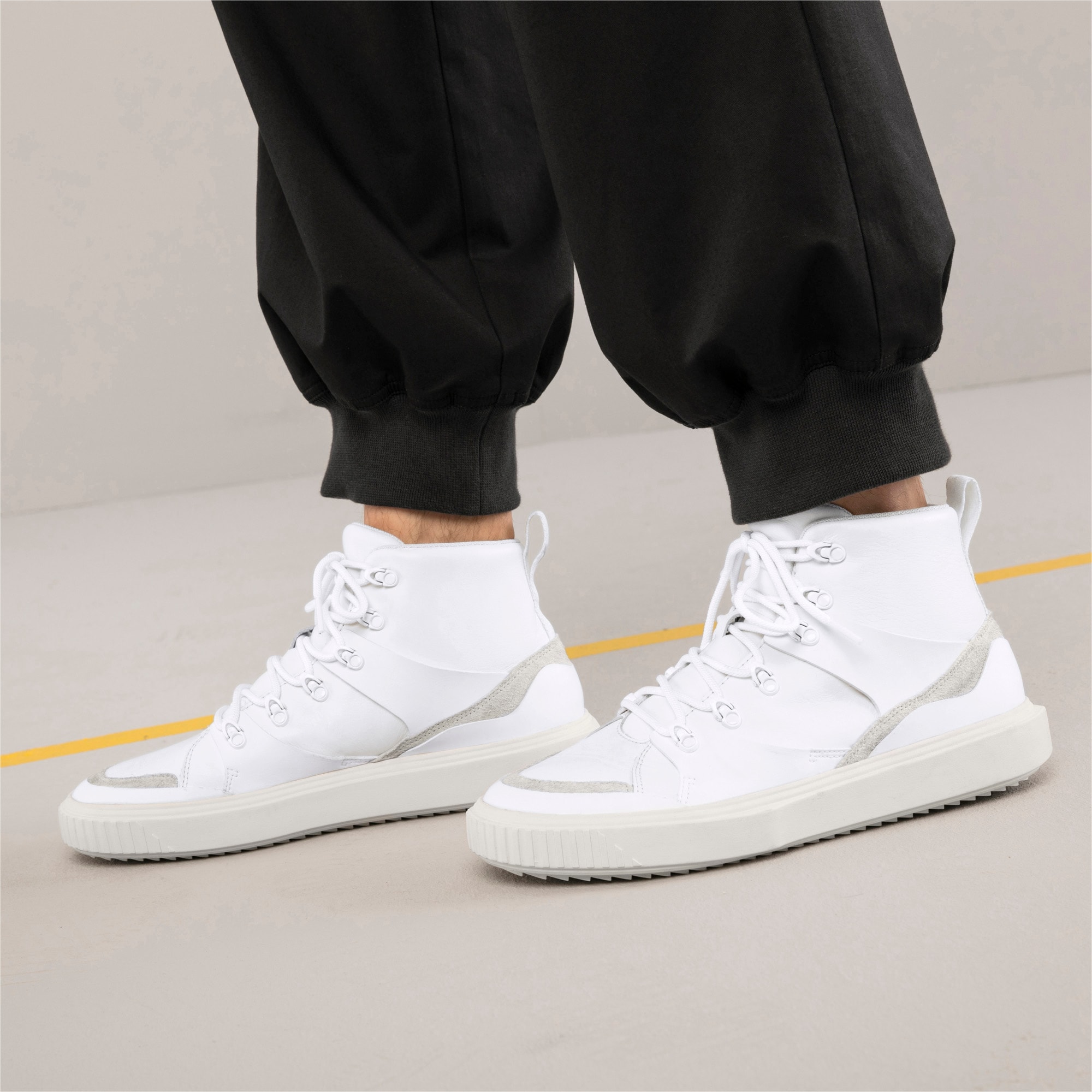 Puma x han on sale kjøbenhavn breaker mid sneakers