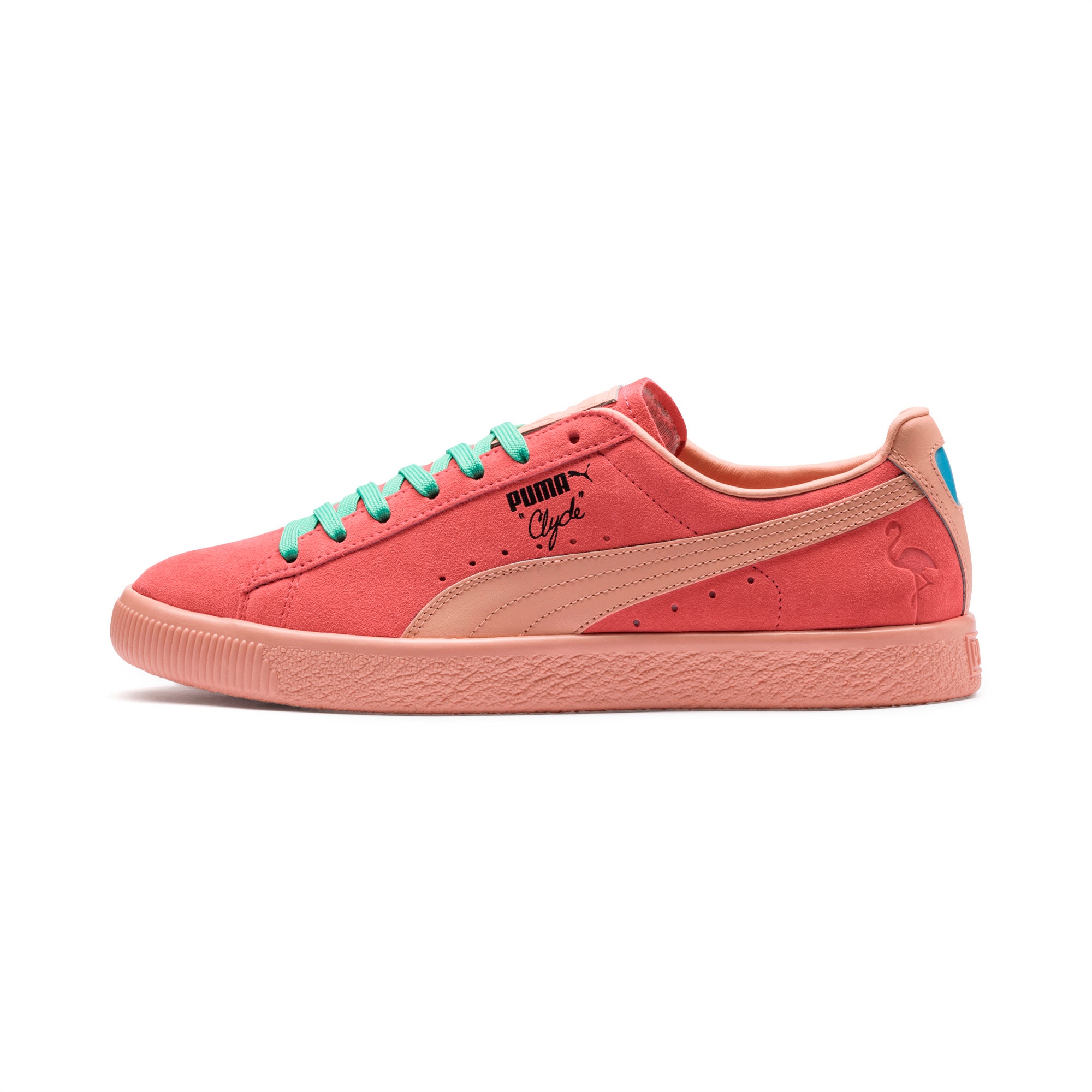 clyde south beach sneakers