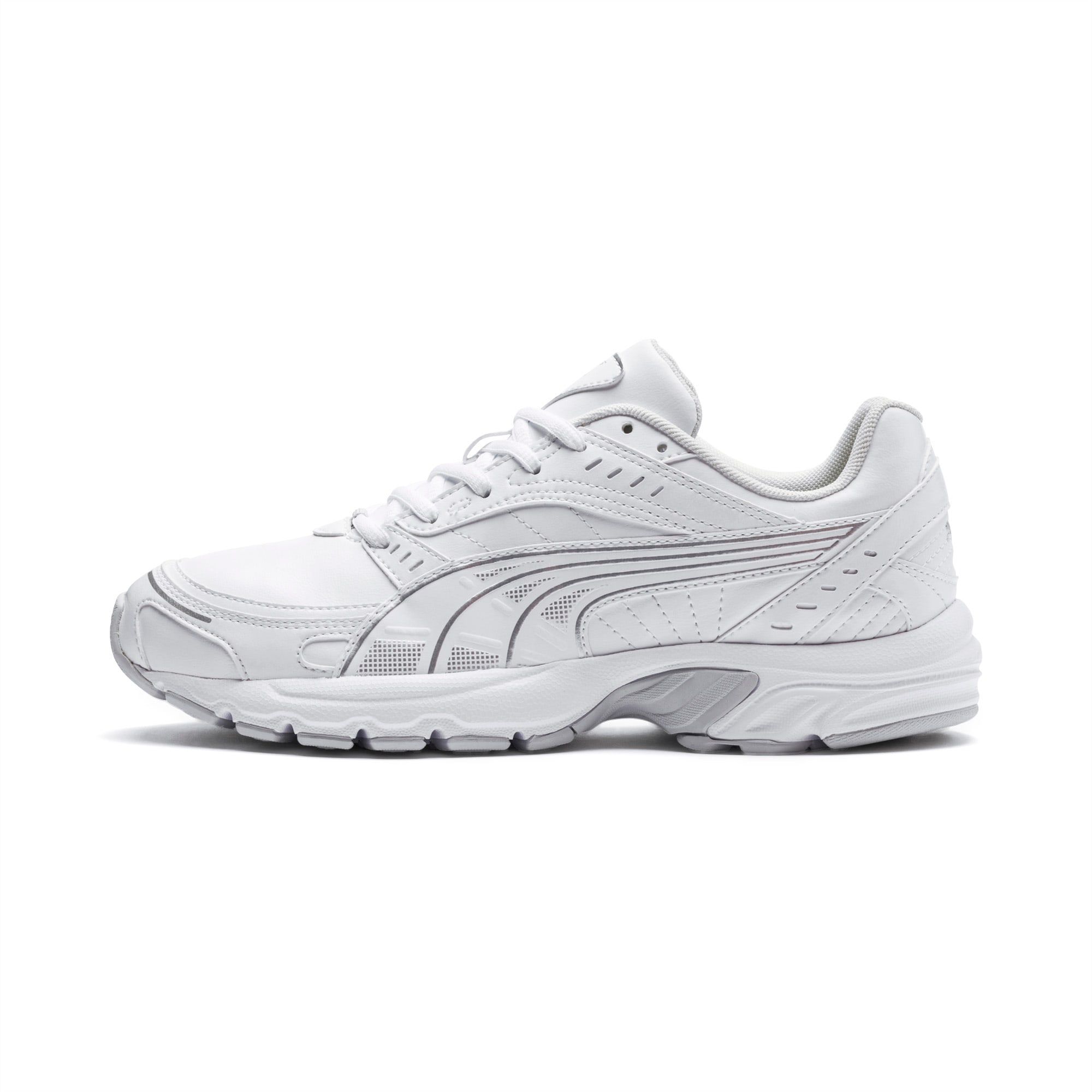 Puma axis white deals
