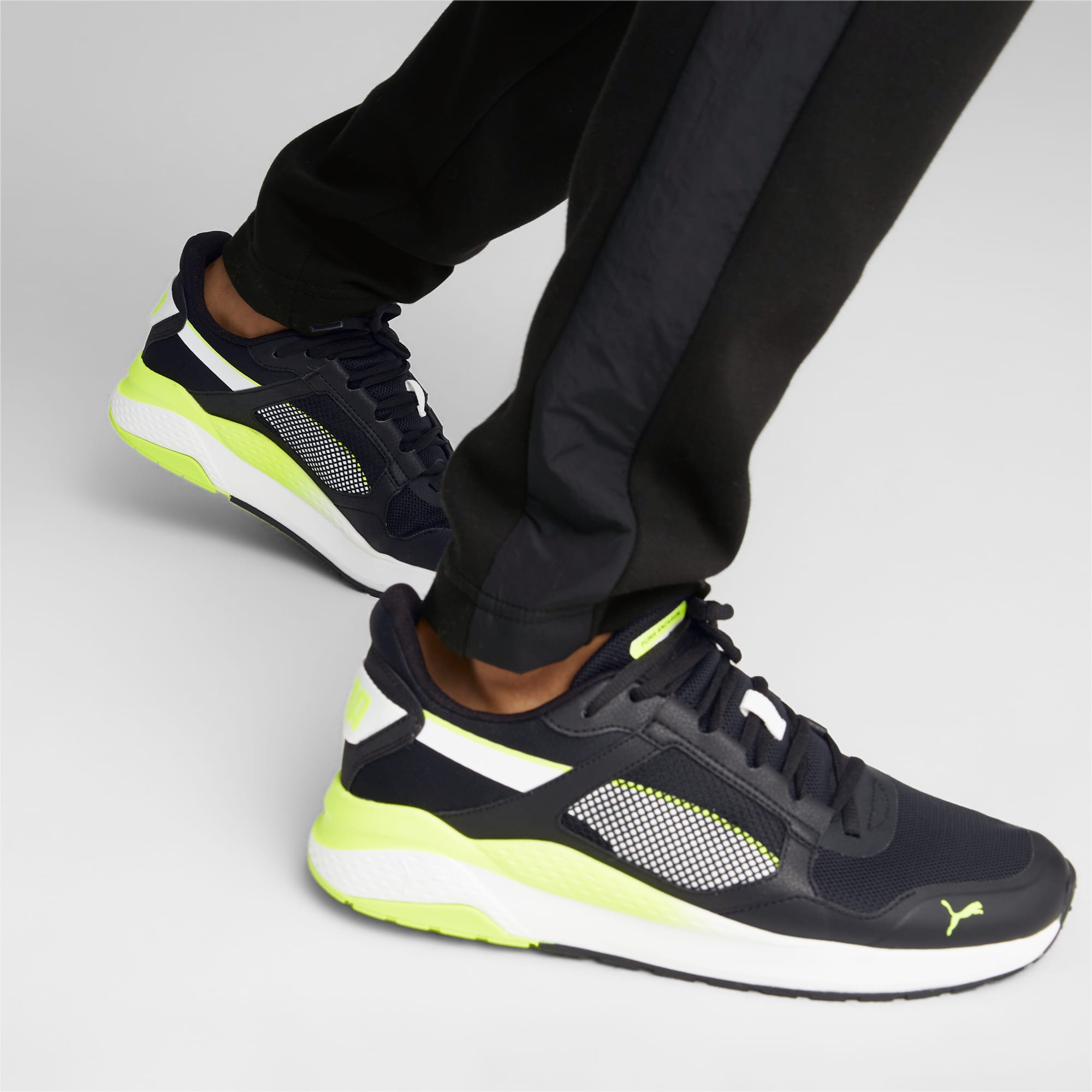 Anzarun grid trainers clearance
