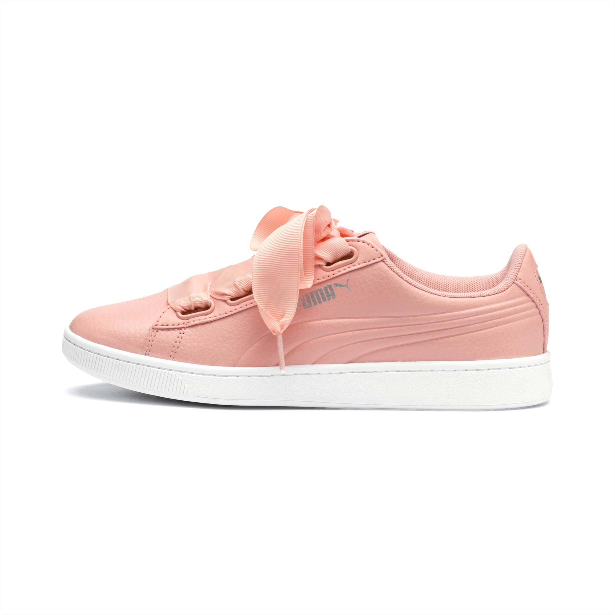 puma rosa con fiocco