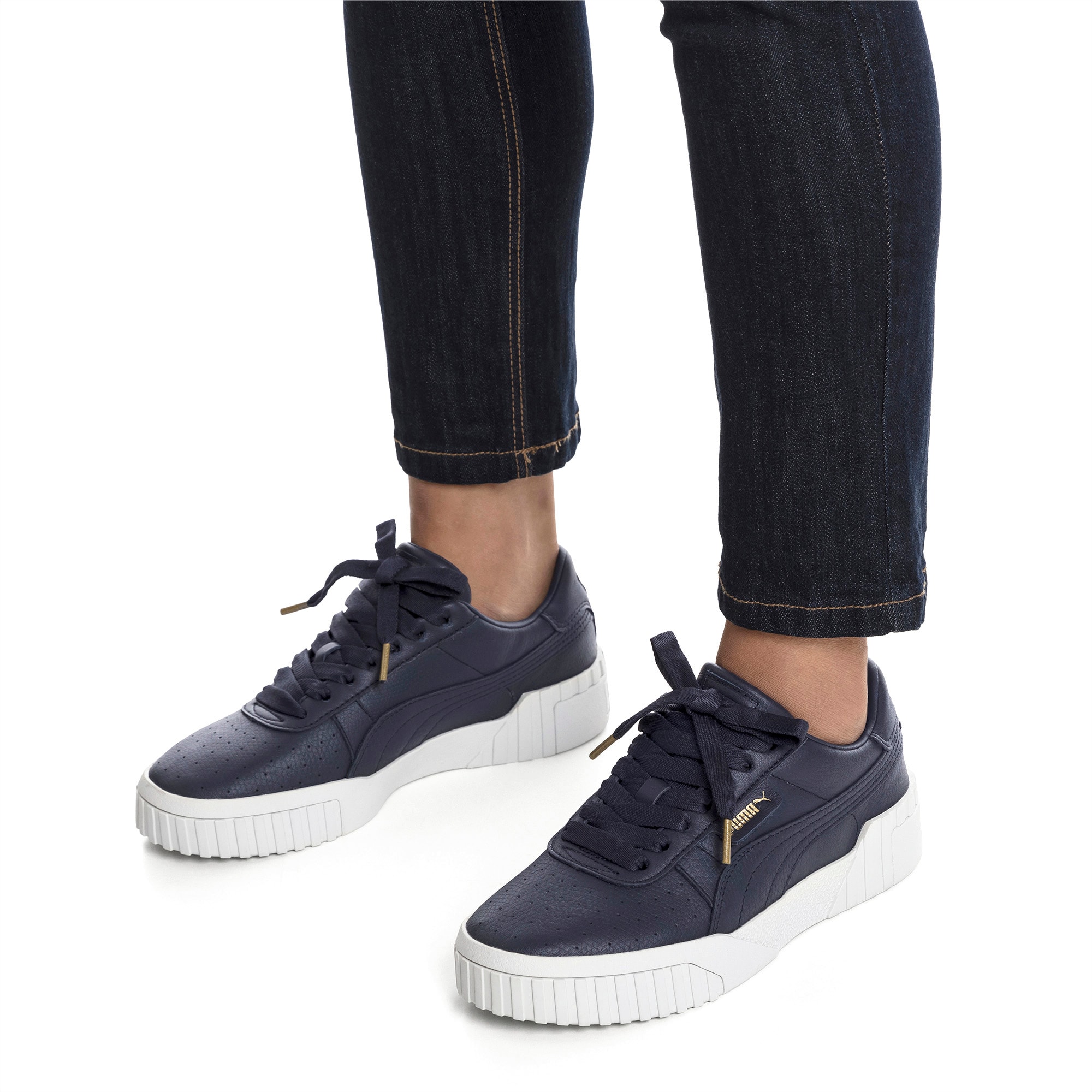 cali emboss women's sneakers