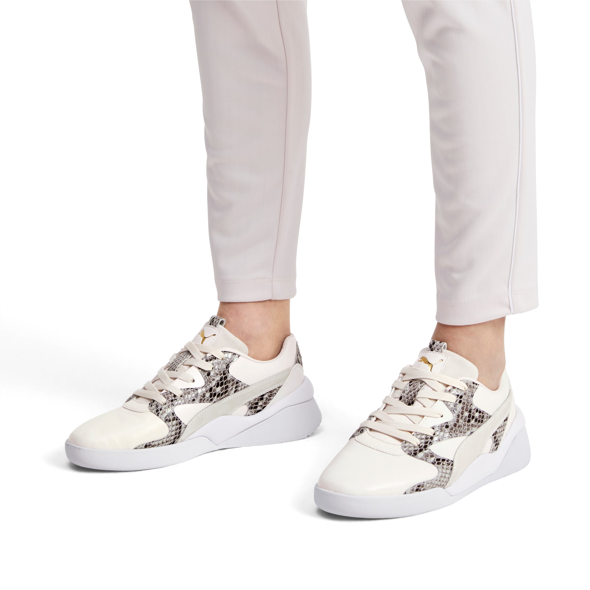 Puma aeon play
