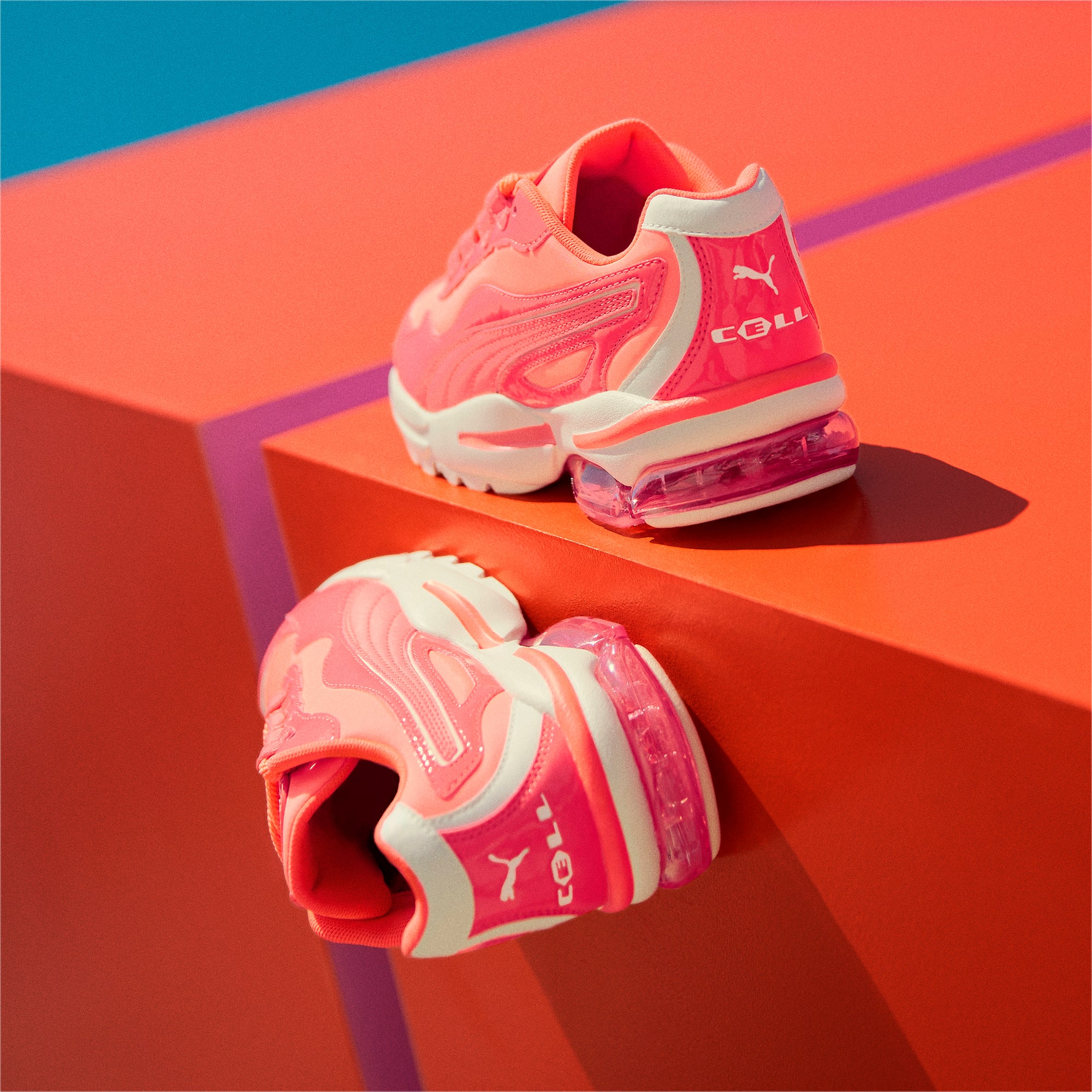 puma pink fluorescent shoes