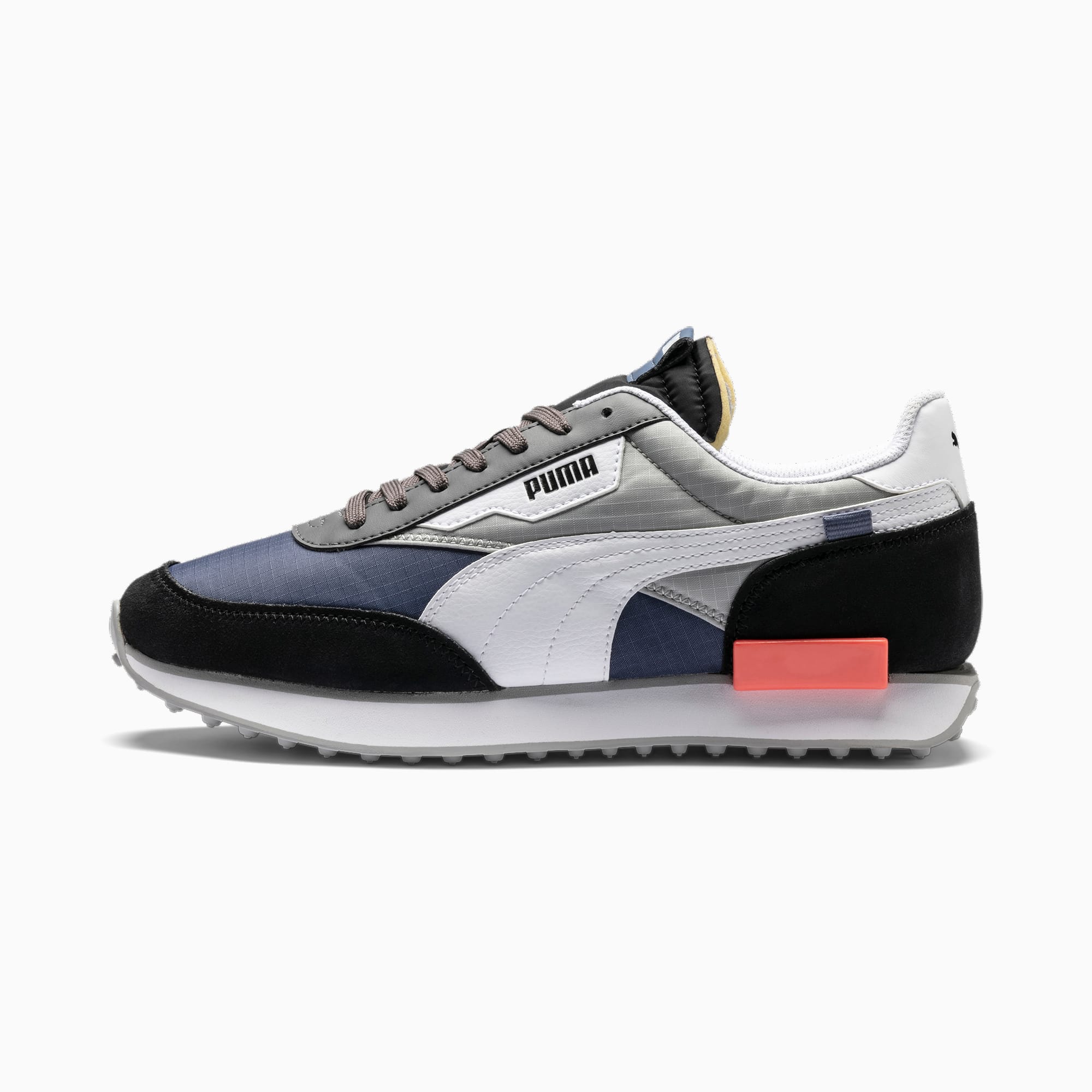 puma trainers black and white