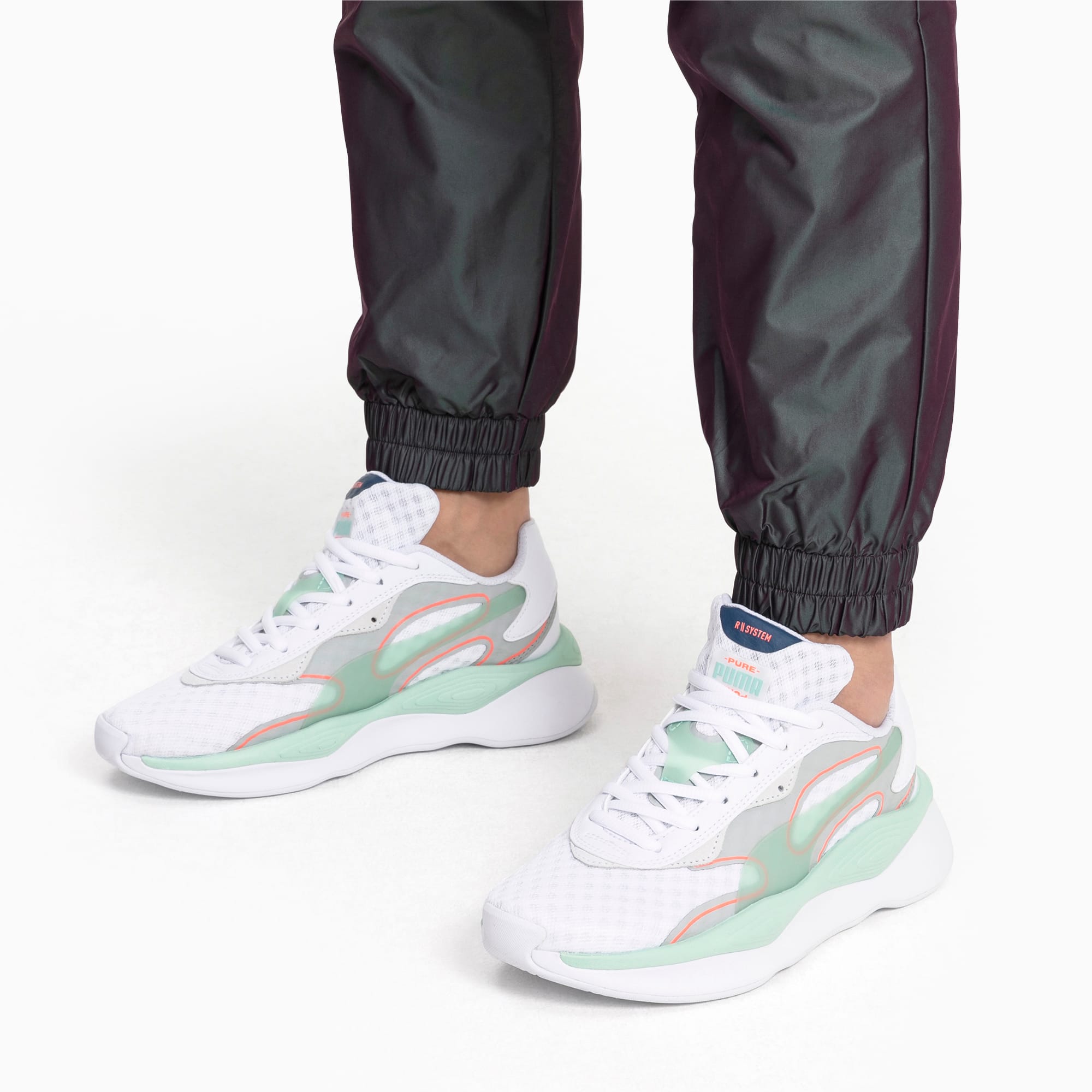 puma r system trainers